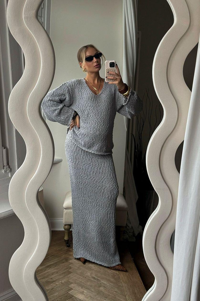 Structured Knitted Maxi Skirt Product Image