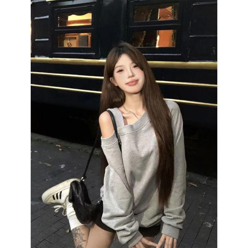 Asymmetrical Neck Cold-Shoulder Pullover Product Image