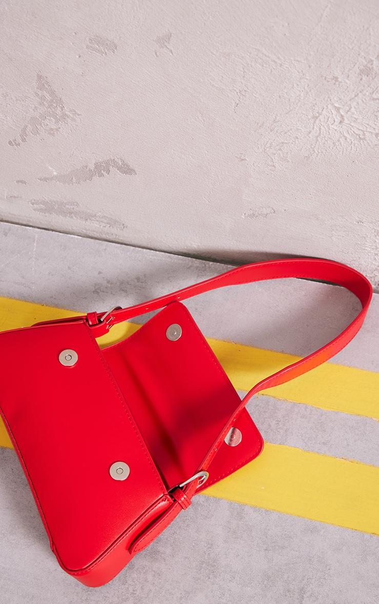 Red Trapeze Simple Shoulder Bag Product Image