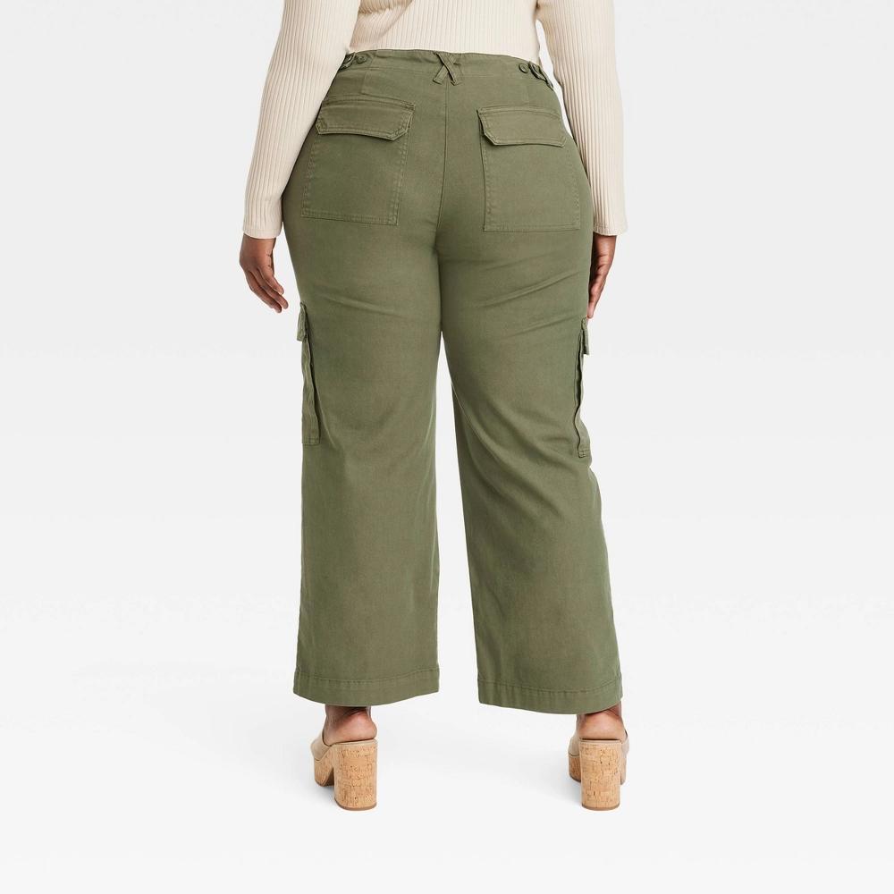 Womens Mid-Rise Utility Cargo Pants - Universal Thread Olive 30 Product Image