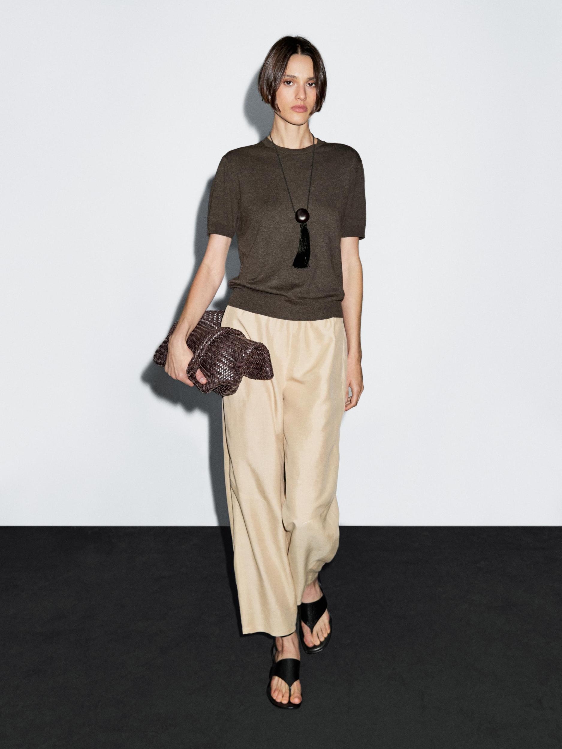 Short-sleeve wool blend knit sweater Product Image