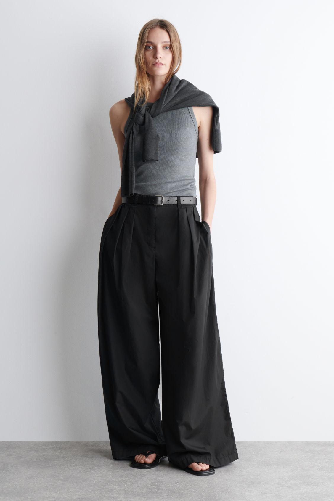 PLEATED COTTON WIDE-LEG PANTS Product Image