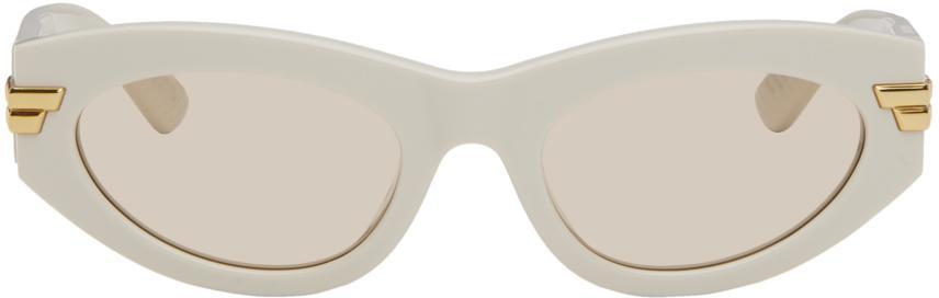 BOTTEGA VENETA Cat Eye Sunglasses In 007 White Product Image