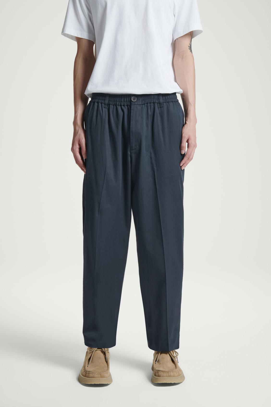 TAPERED ELASTICATED PANTS Product Image