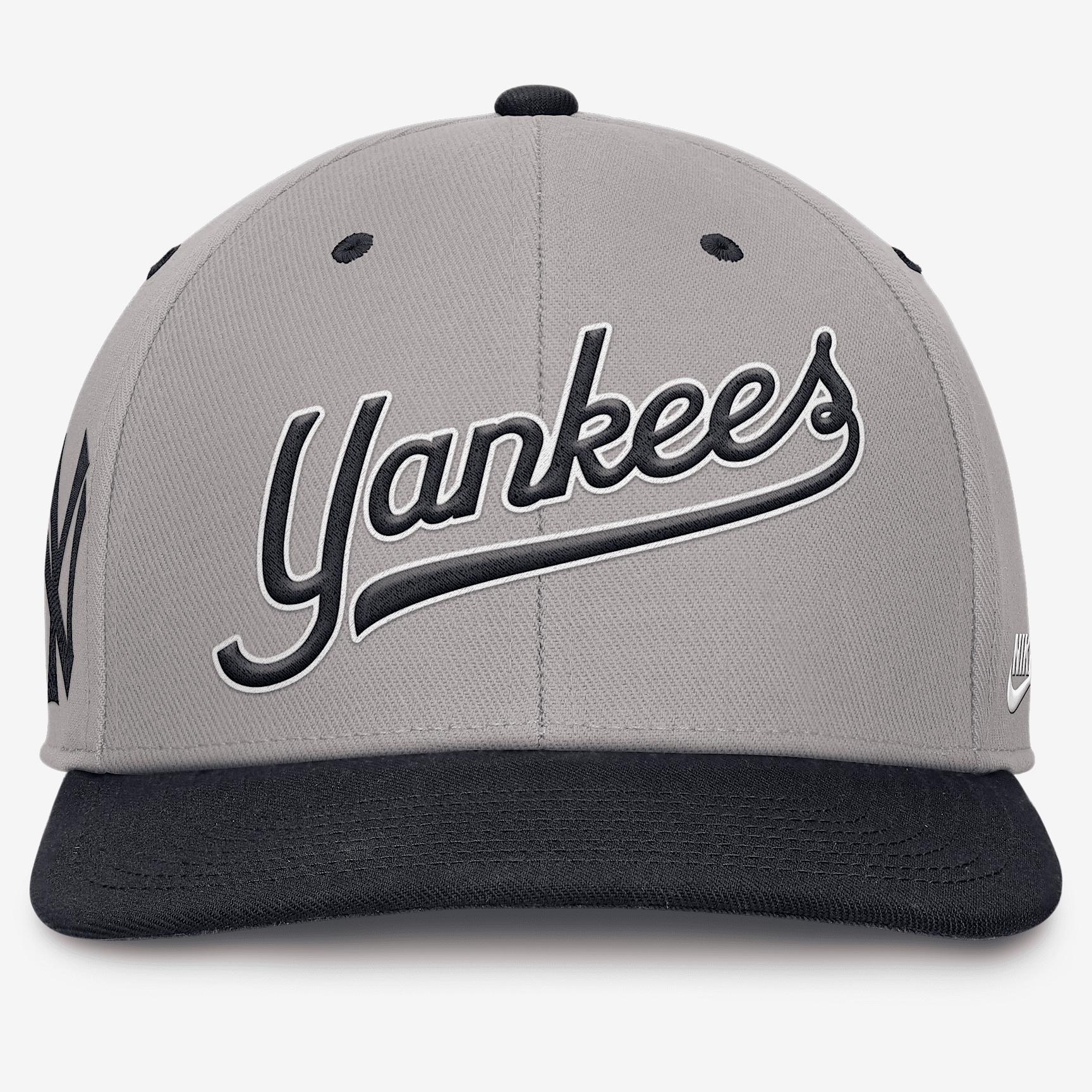 New York Yankees Cooperstown Pro Men's Nike Dri-FIT MLB Adjustable Hat Product Image