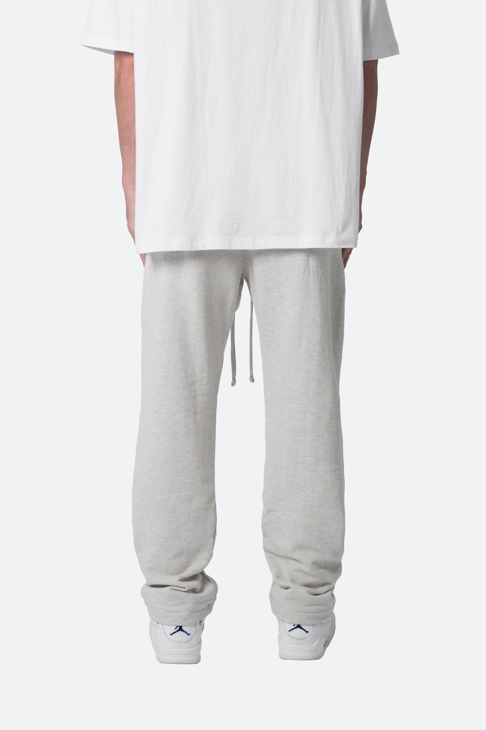 Relaxed Every Day Sweatpants - Grey Product Image