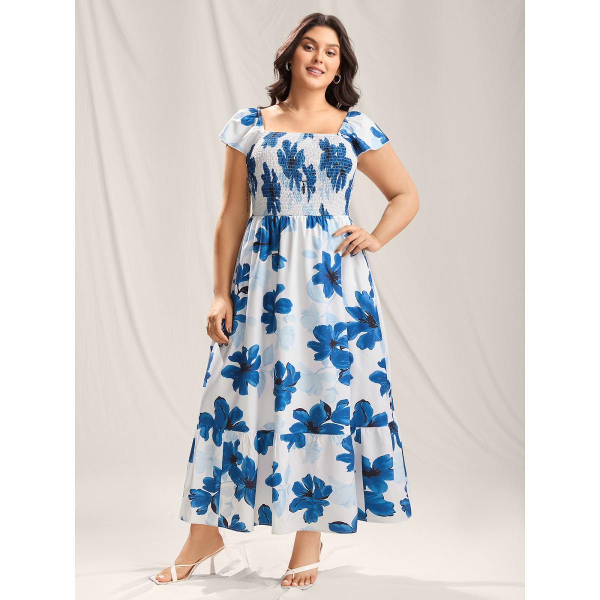 Plus Size Floral Pattern Shirred Pockets Midi Dress Mediumblue Women Romantic Square Neck Cap Sleeve Curvy BloomChic 18-20/2X Product Image