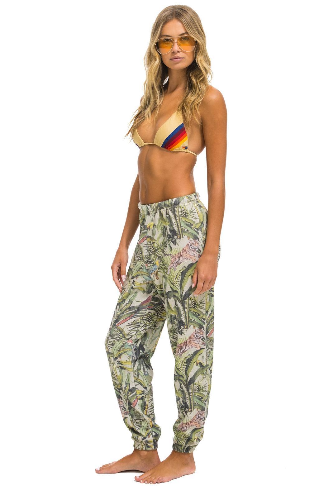 JUNGLE SWEATPANTS - SAND Female Product Image