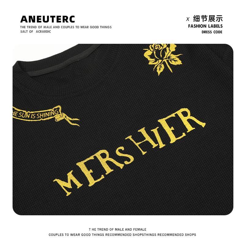 Long Sleeve Crew Neck Lettering Print T-Shirt Product Image