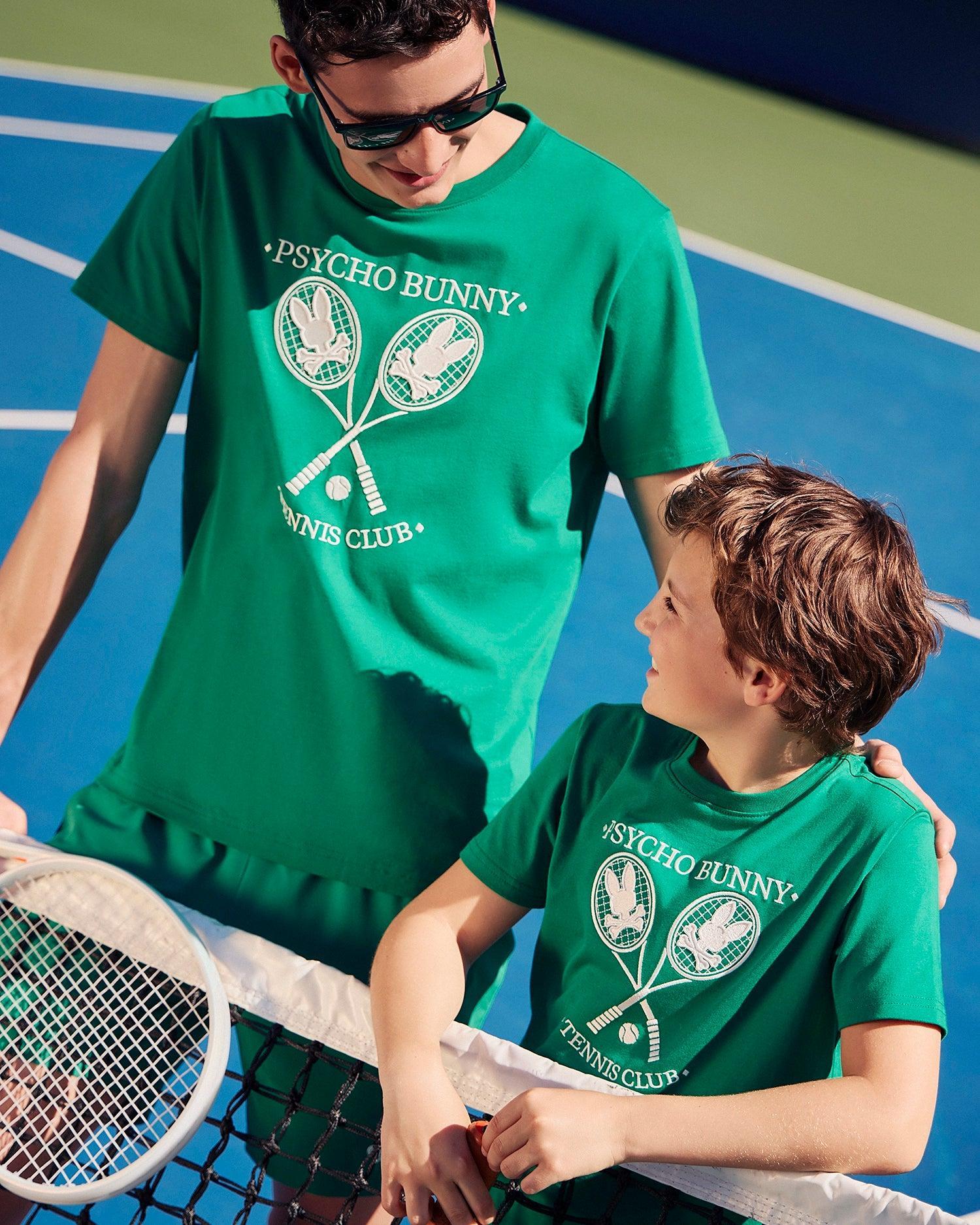 MENS COURTSIDE GRAPHIC TEE - B6U683C200 Product Image