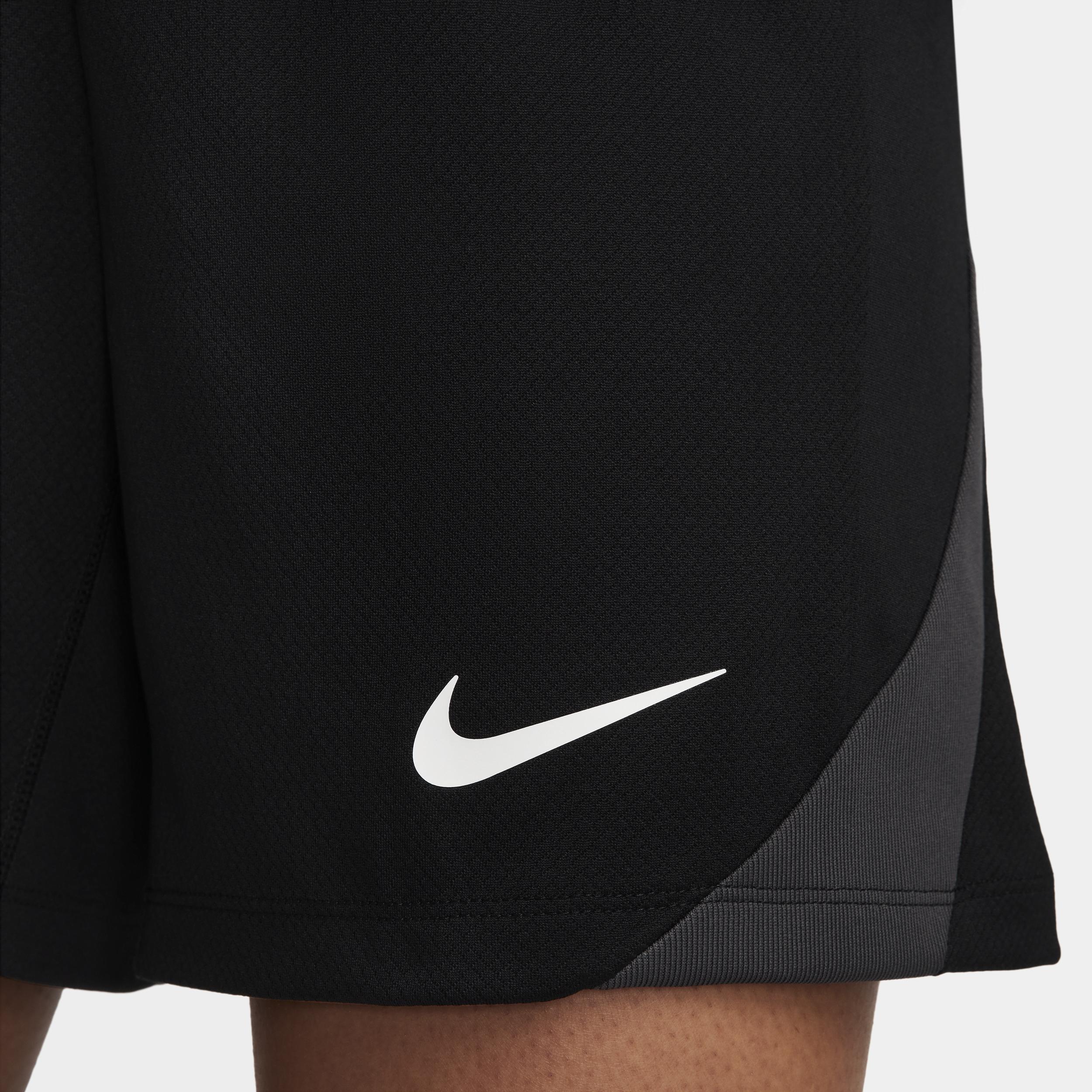 Nike Women's Strike Dri-FIT Soccer Shorts Product Image