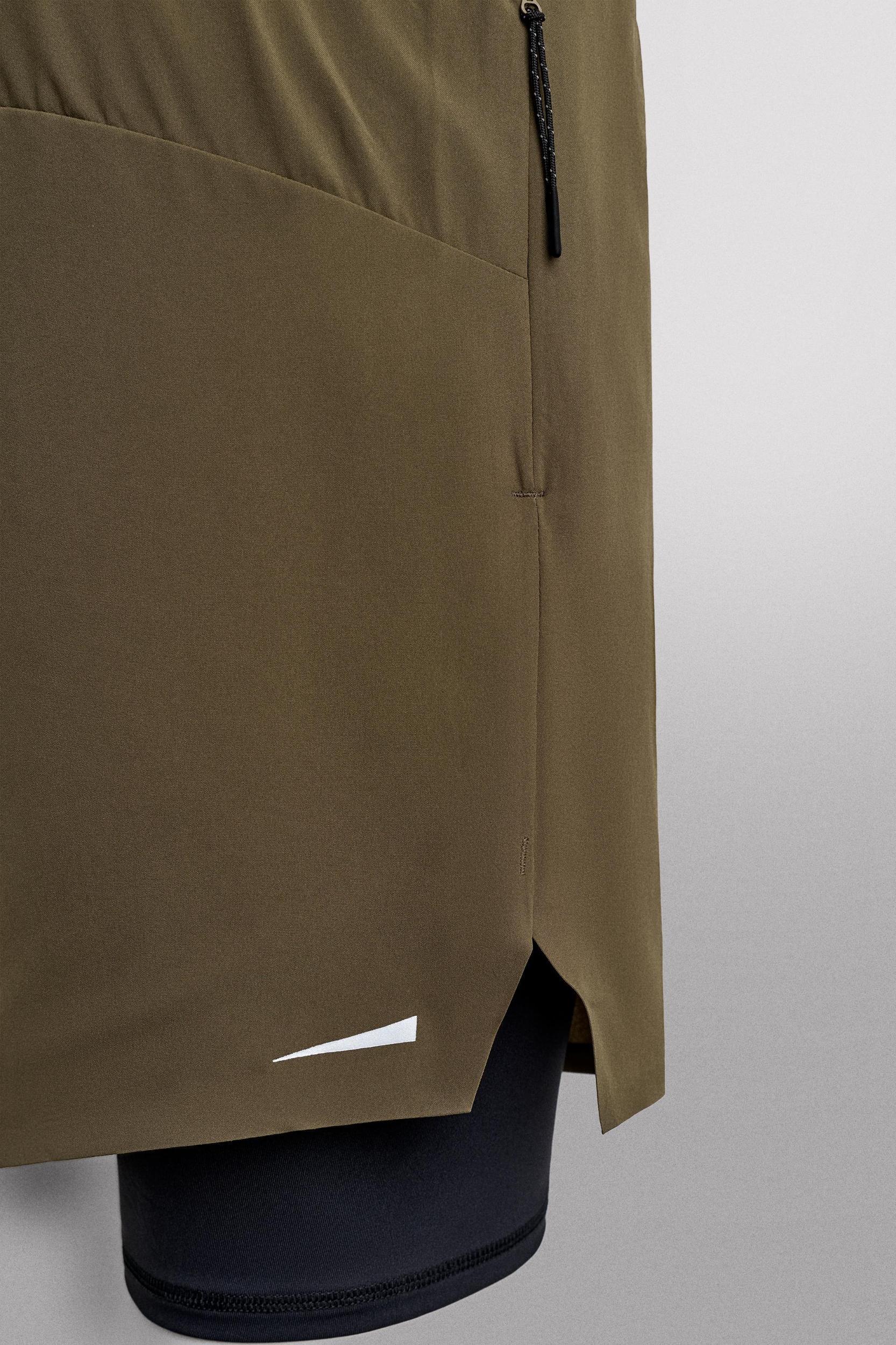 2-IN-1 TRAINING SHORTS Product Image