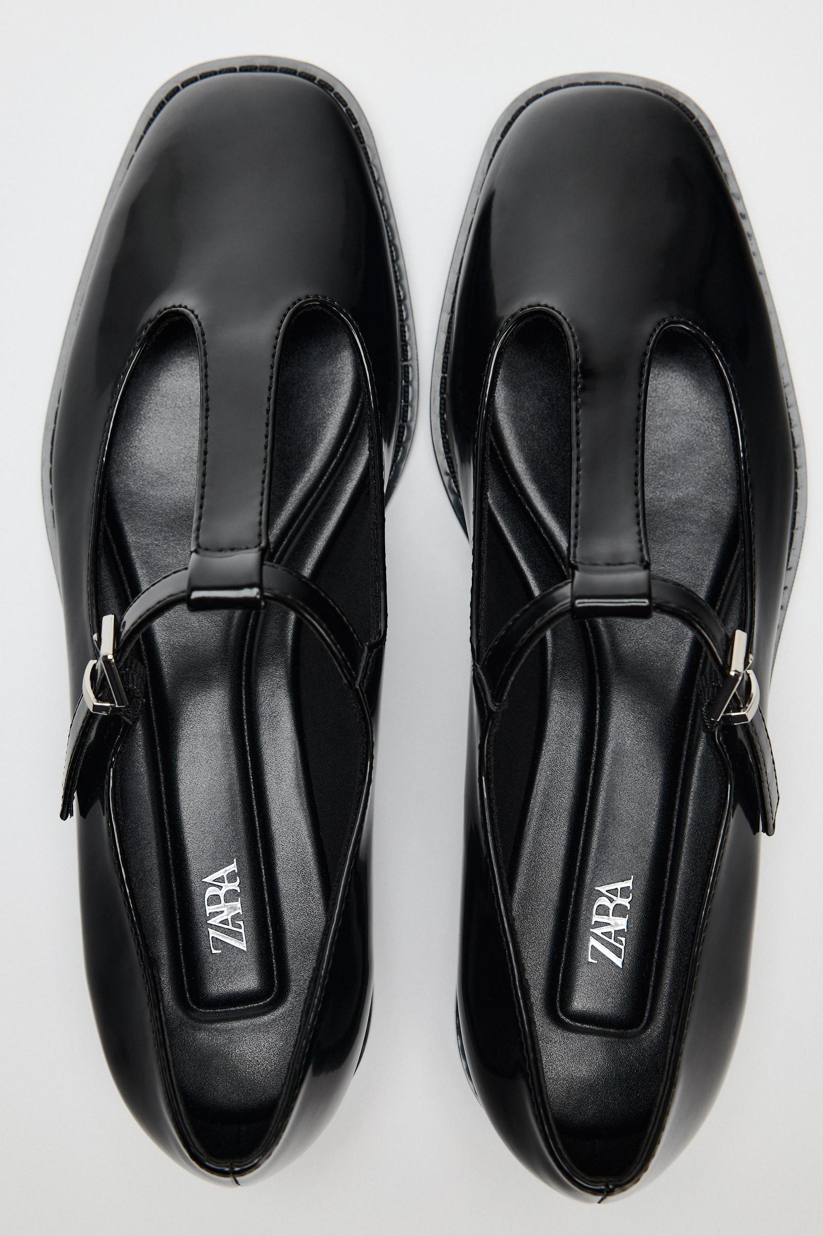 FLAT STRAP SHOES Product Image