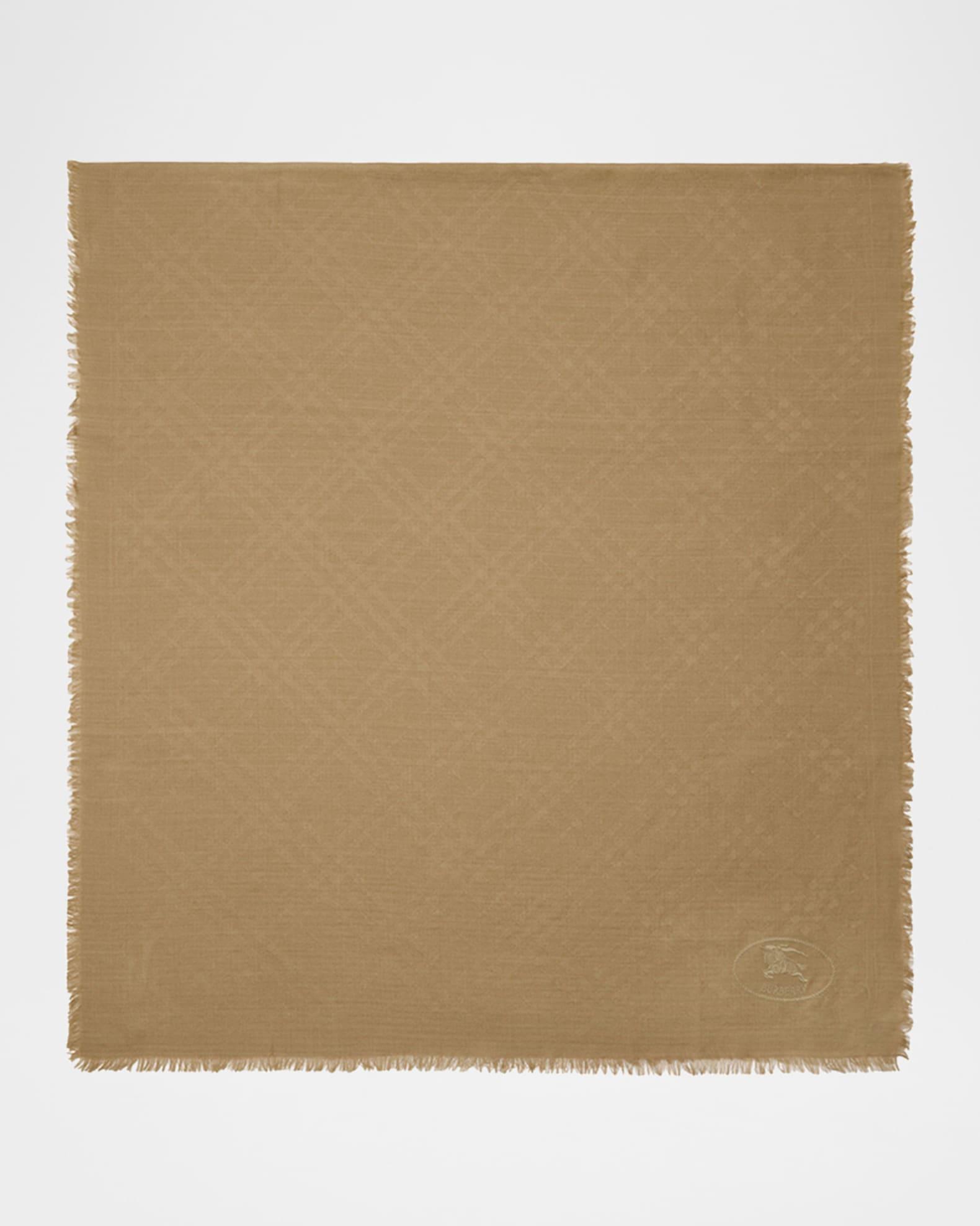 Womens 4G Shawl in Shiny Silk and Wool Jacquard Product Image