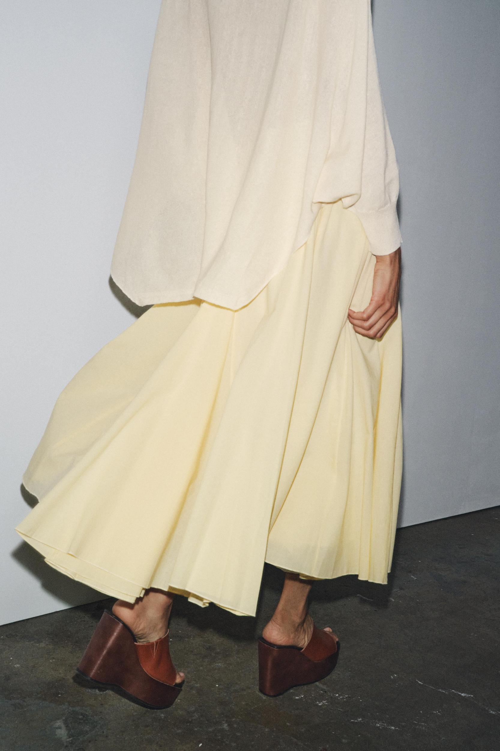 ZW COLLECTION FLARED MIDI SKIRT Product Image