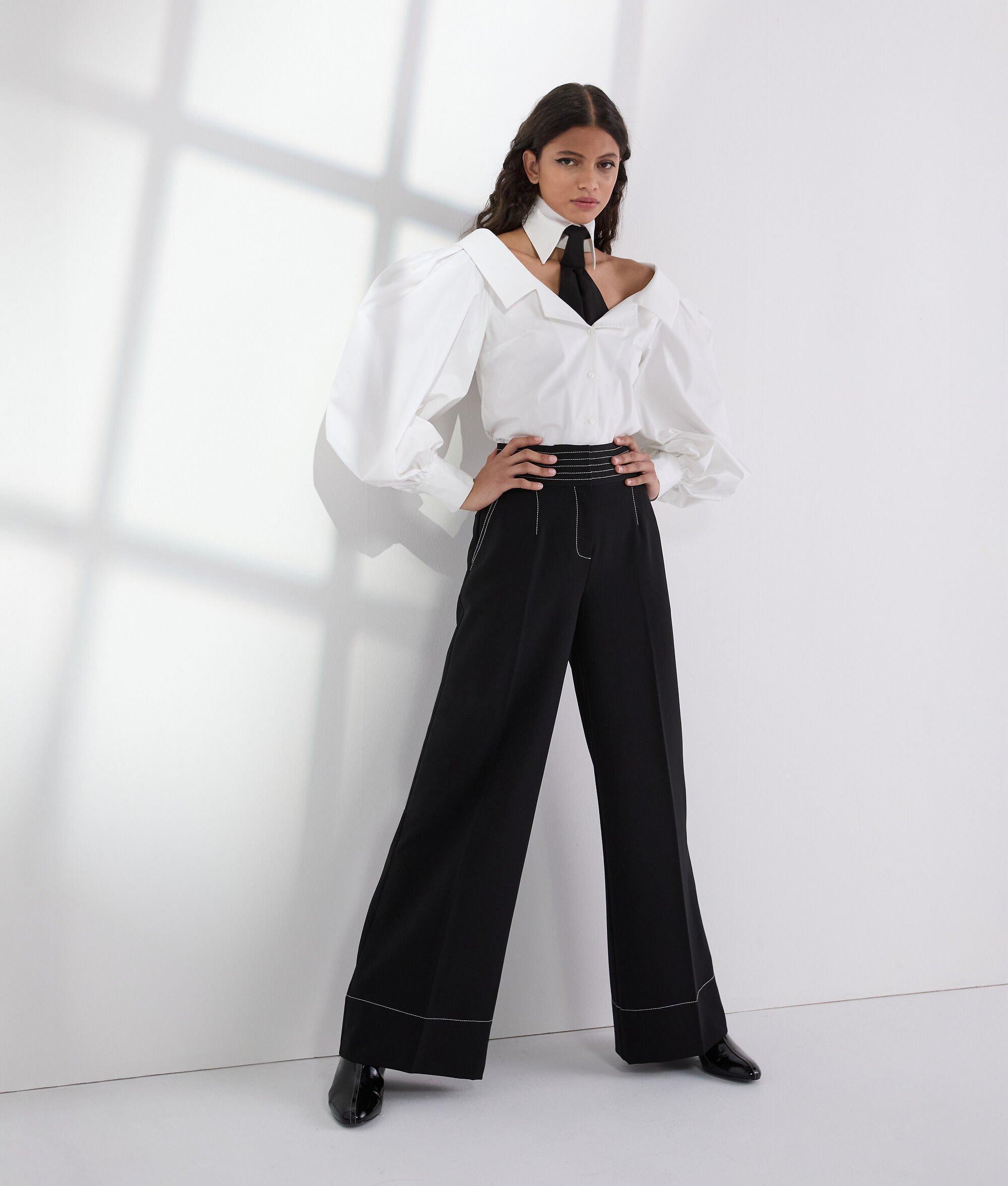 OFF-SHOULDER SHIRT Product Image