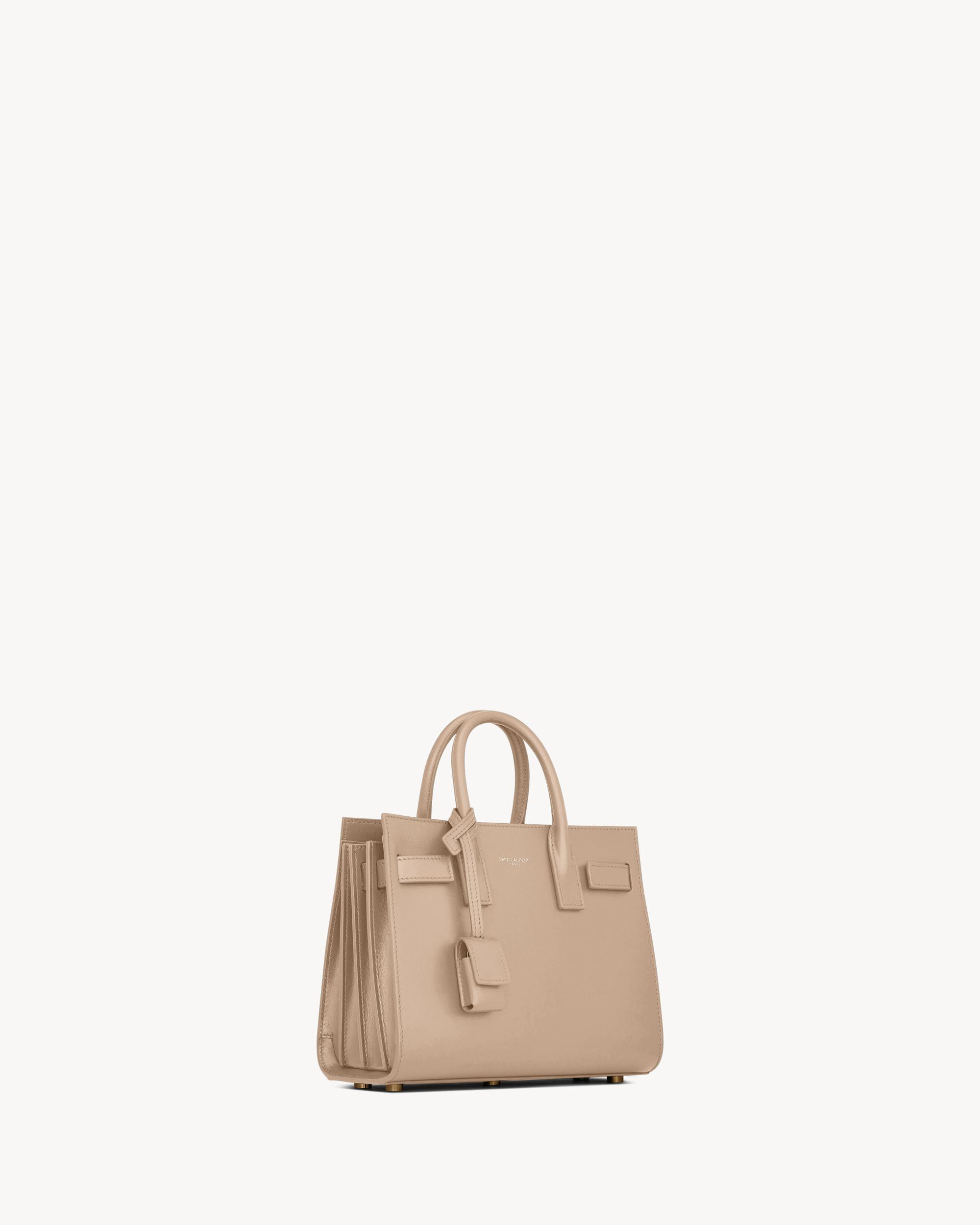 SAC DE JOUR in patent leather - nano Product Image
