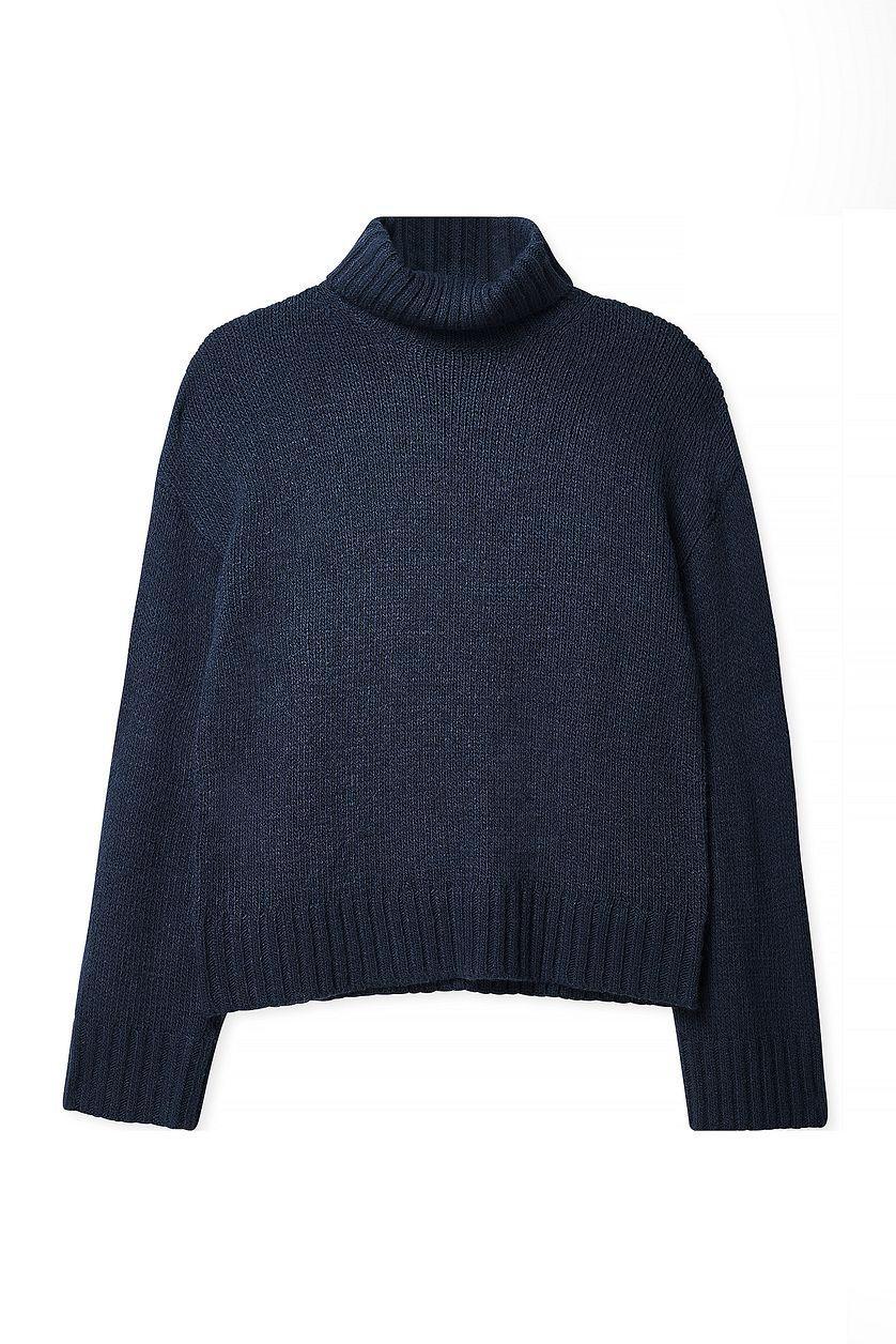Turtle Neck Knitted Sweater Product Image