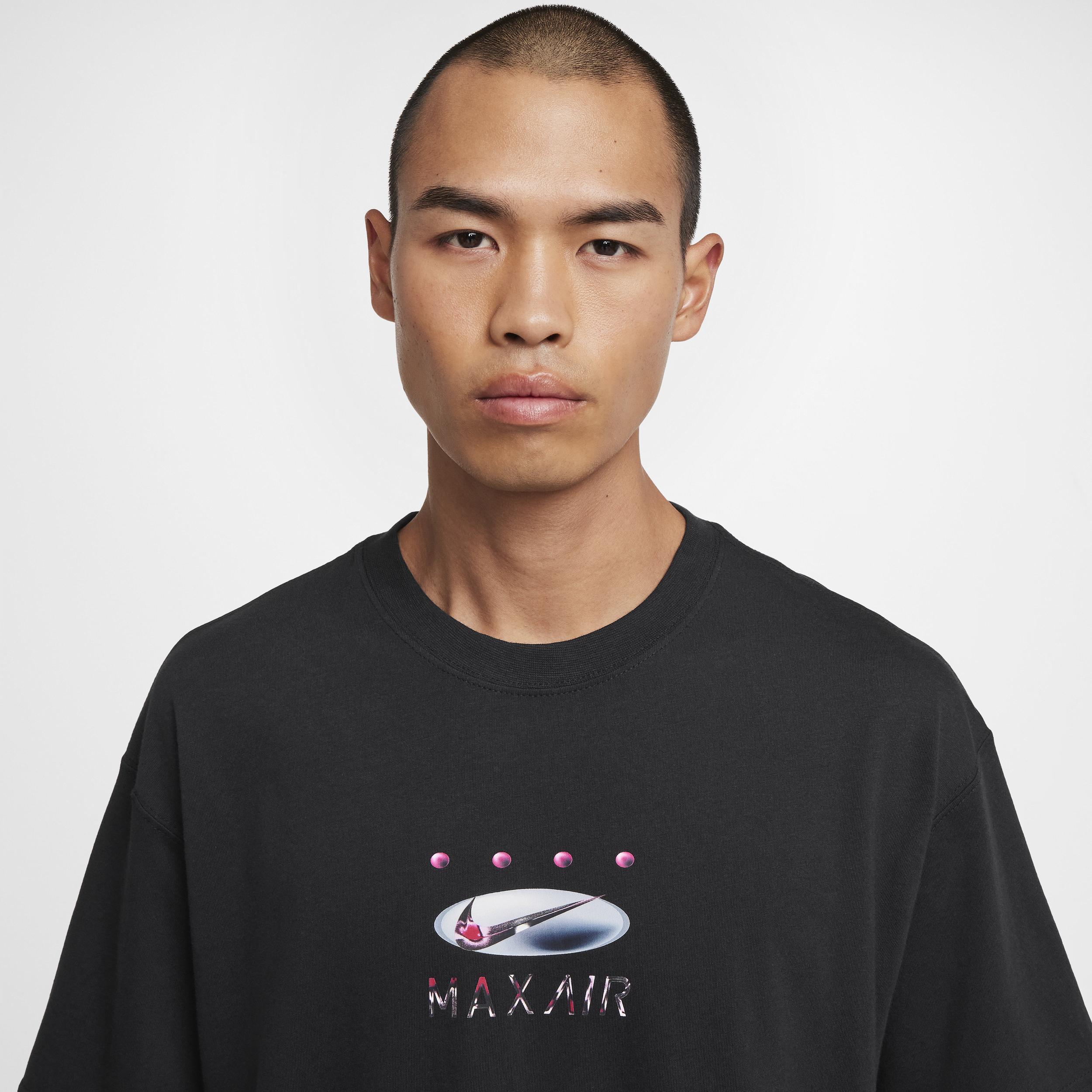 Mens Nike Sportswear Max90 T-Shirt | FZ7981-010 Product Image