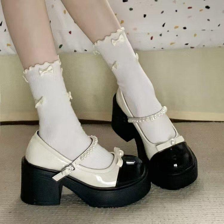 Cap Toe Bow Platform Chunky Heel Mary Jane Pumps Product Image