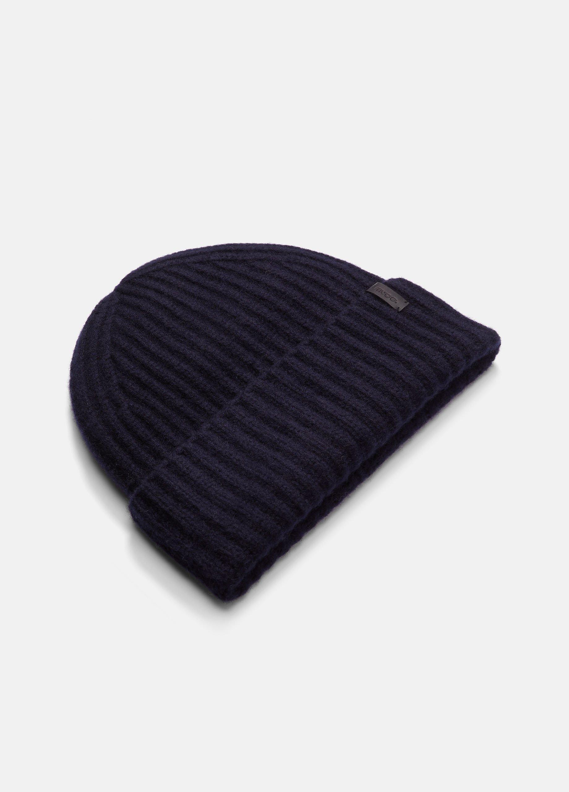 Plush Cashmere Chunky-Knit Beanie Product Image