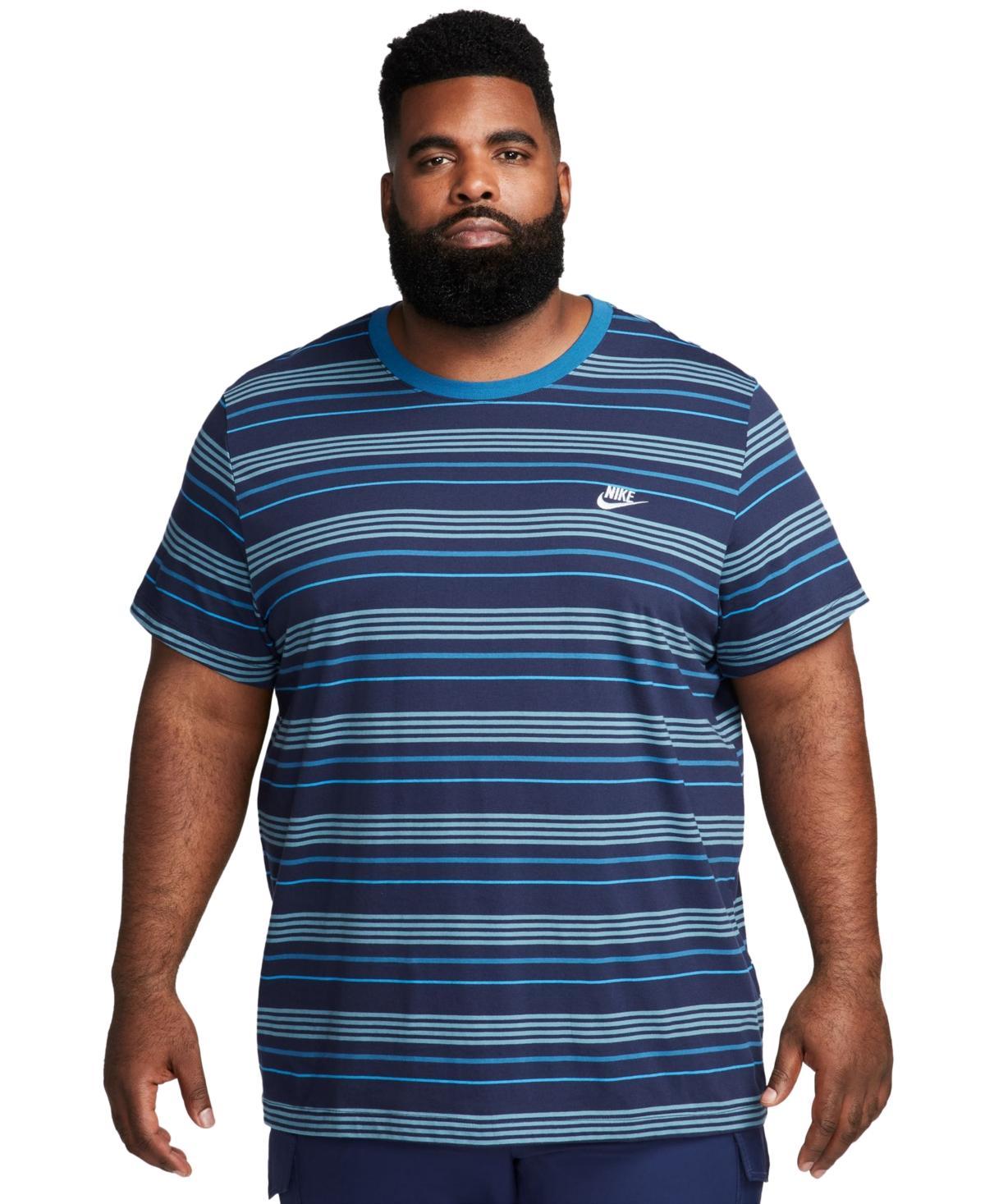 Nike Sportswear Men's T-Shirt Product Image