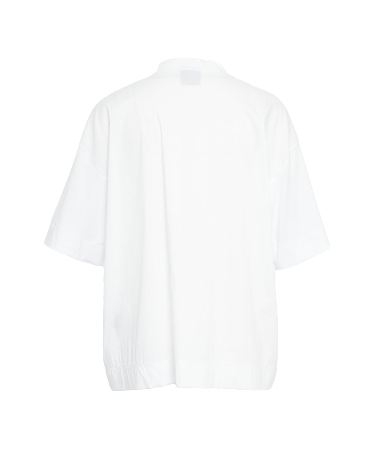 V-neck t-shirt Product Image