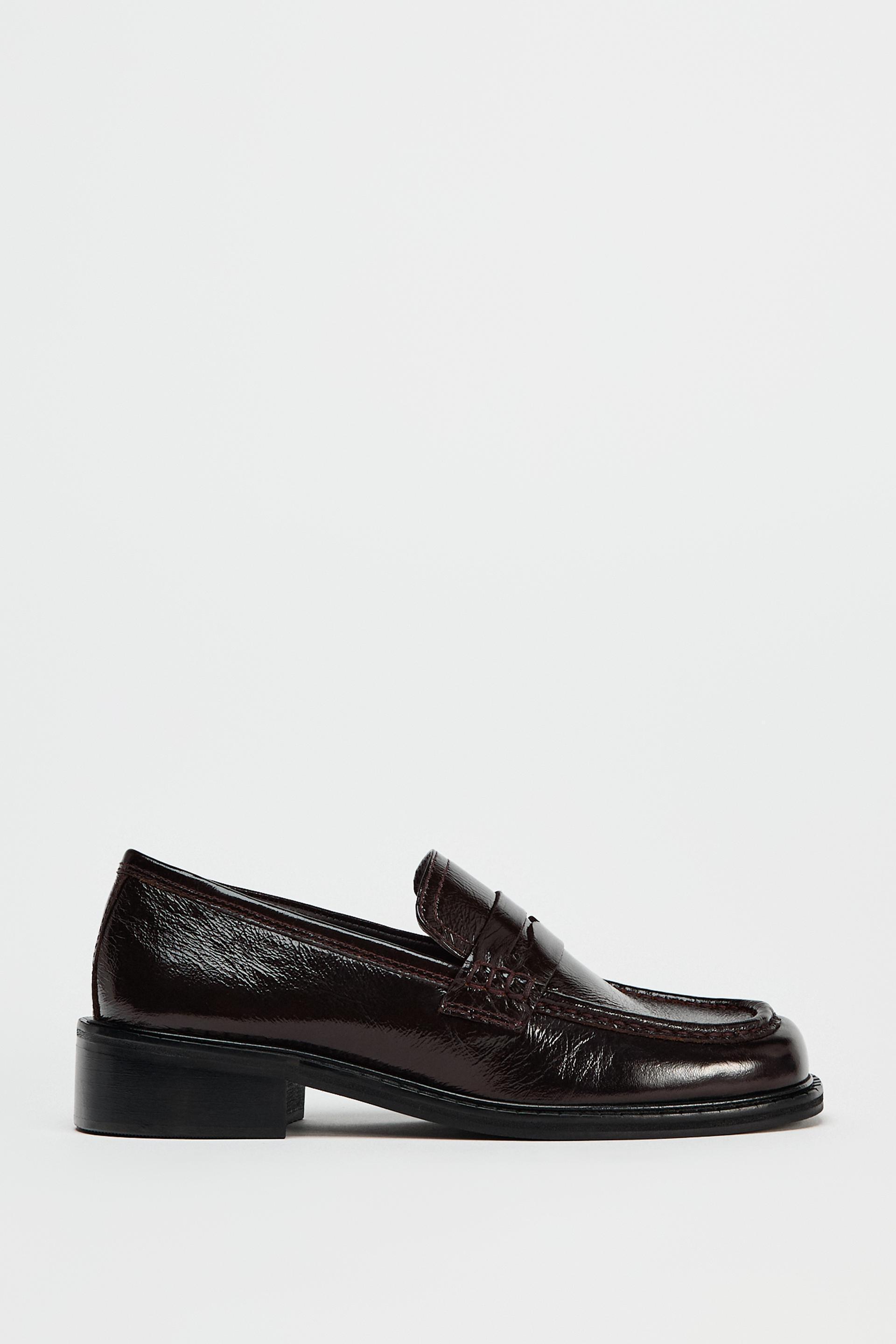 SQUARE TOE LEATHER LOAFERS Product Image