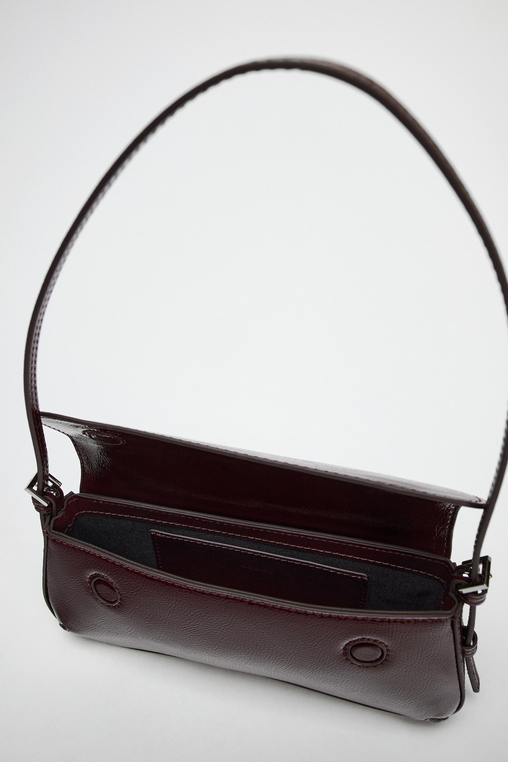 FLAP SHOULDER BAG Product Image