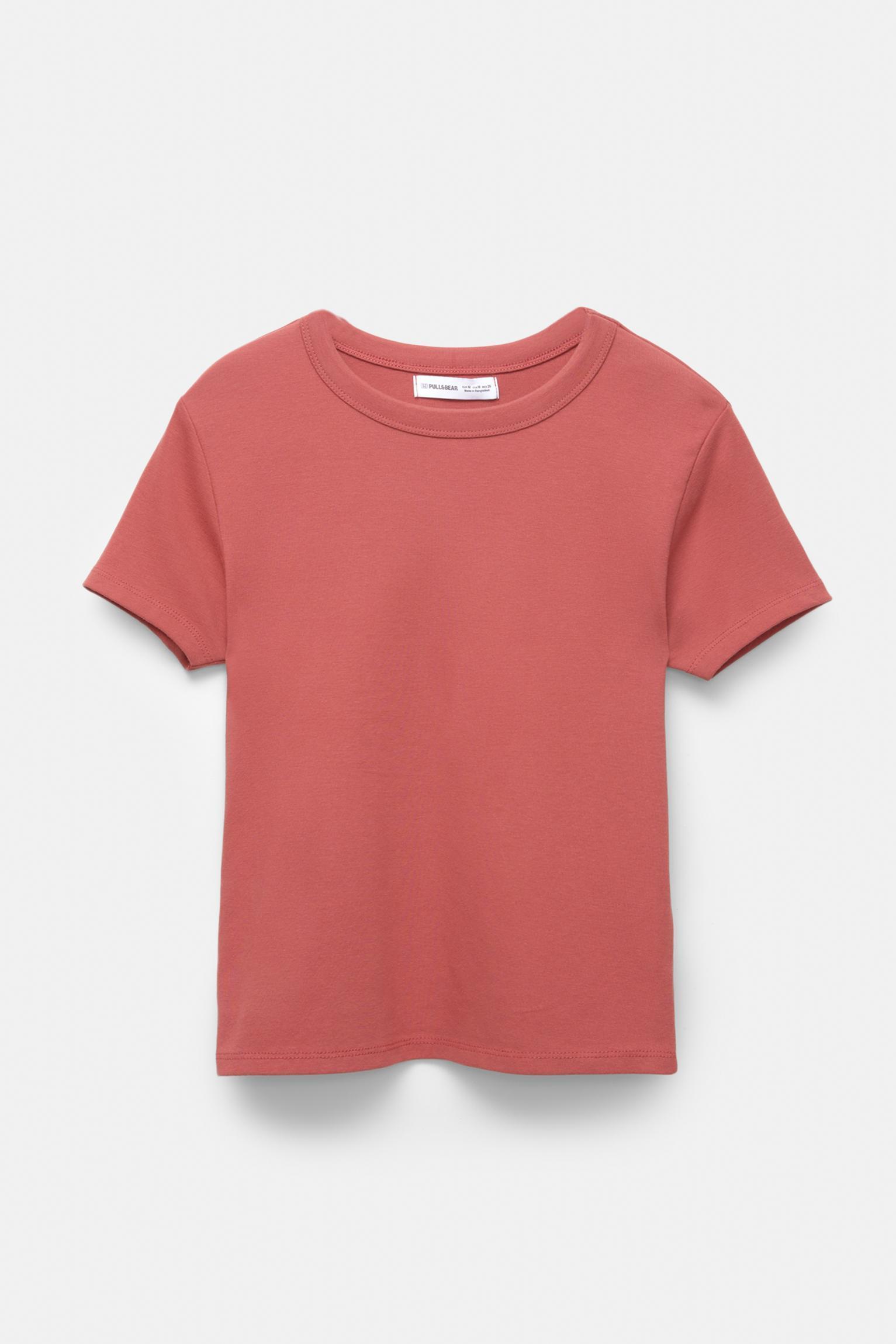 Basic fitted T-shirt Product Image