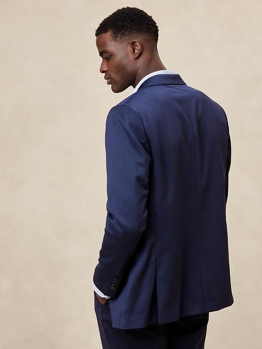 Modern Classic Plain Weave Suit Jacket Product Image