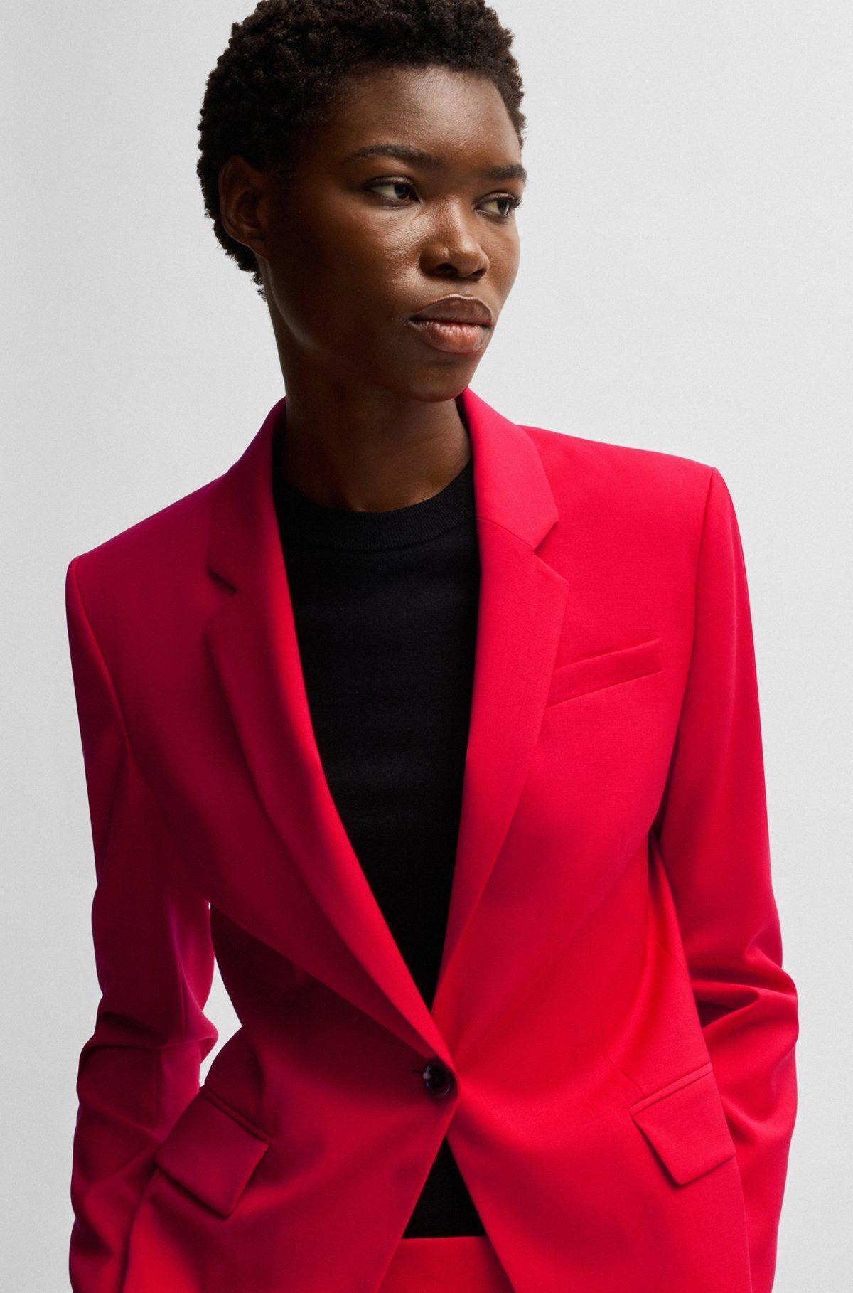 Slim-fit blazer in wool Product Image