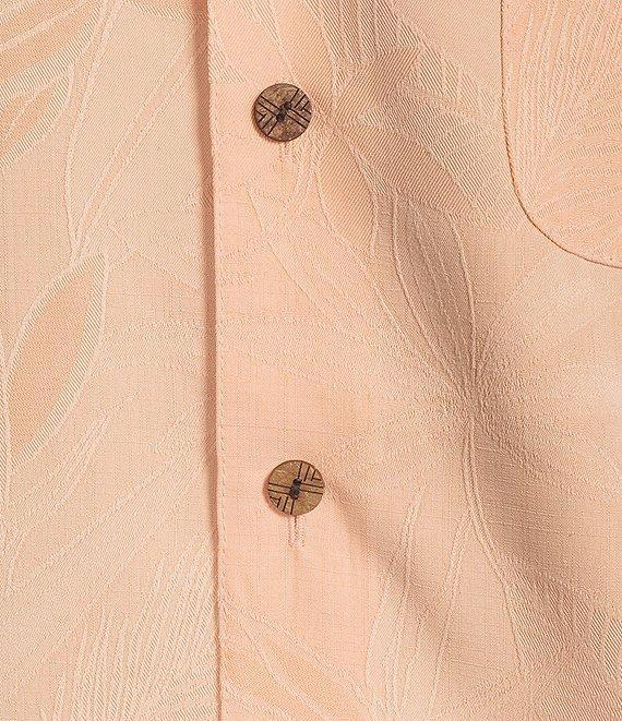 Caribbean Bird of Paradise Textured Short Sleeve Woven Shirt Product Image