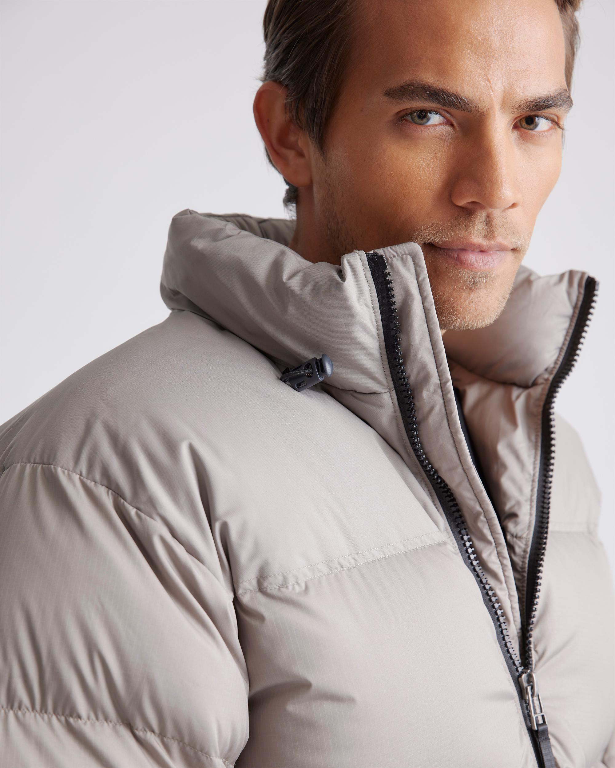Quince | Men's Responsible Down Puffer Jacket Recycled Polyester Product Image