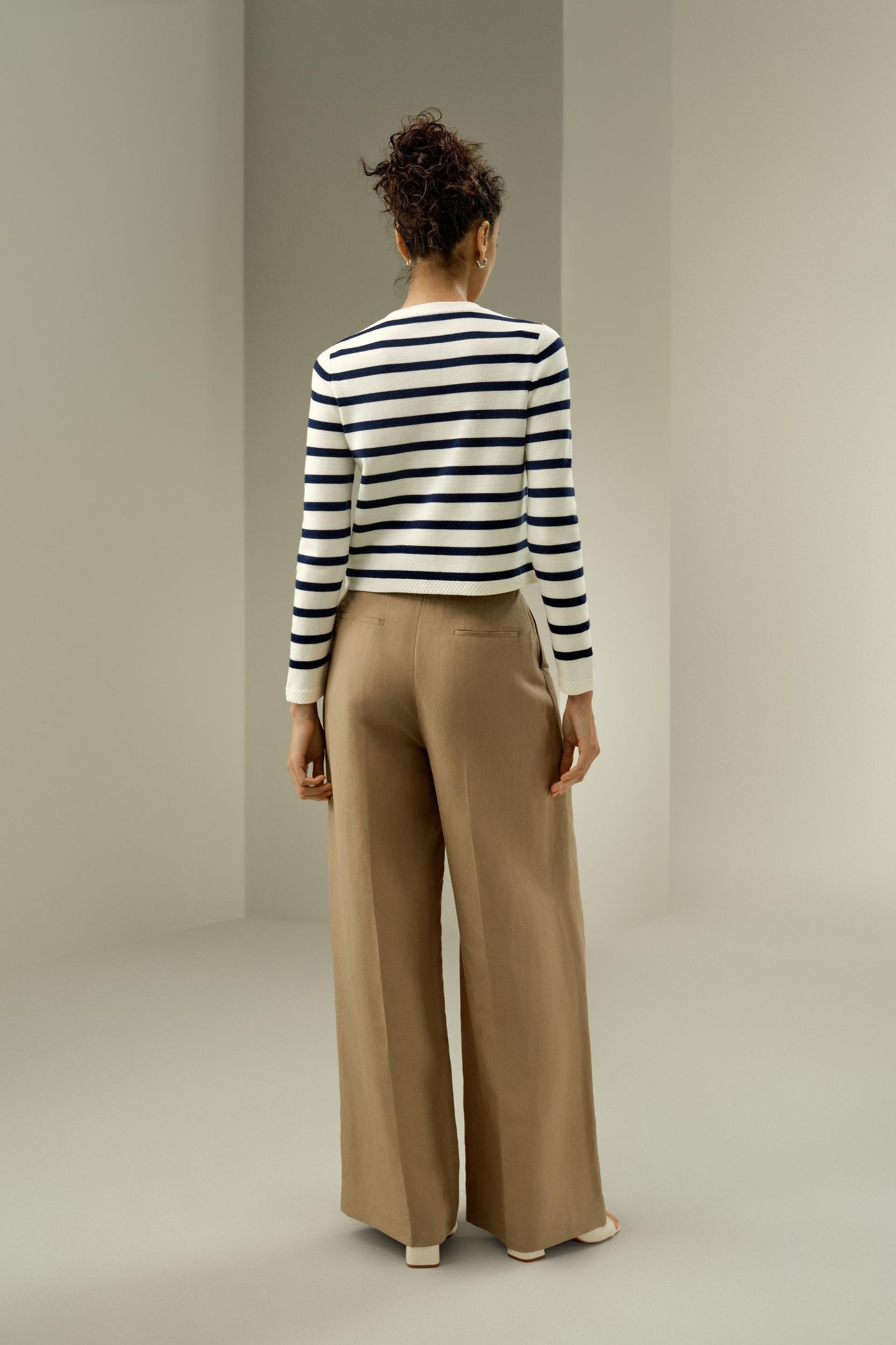 Front-Pleated Silk-Linen Blend Trousers Product Image