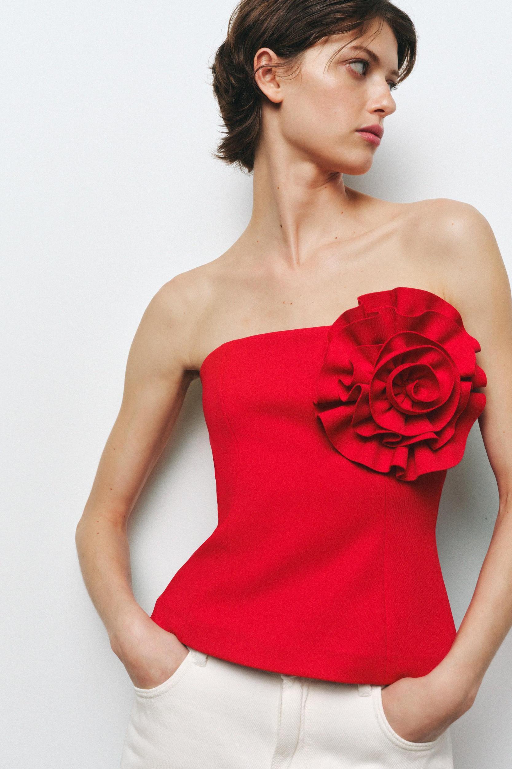 FLORAL STRAPLESS TOP Product Image