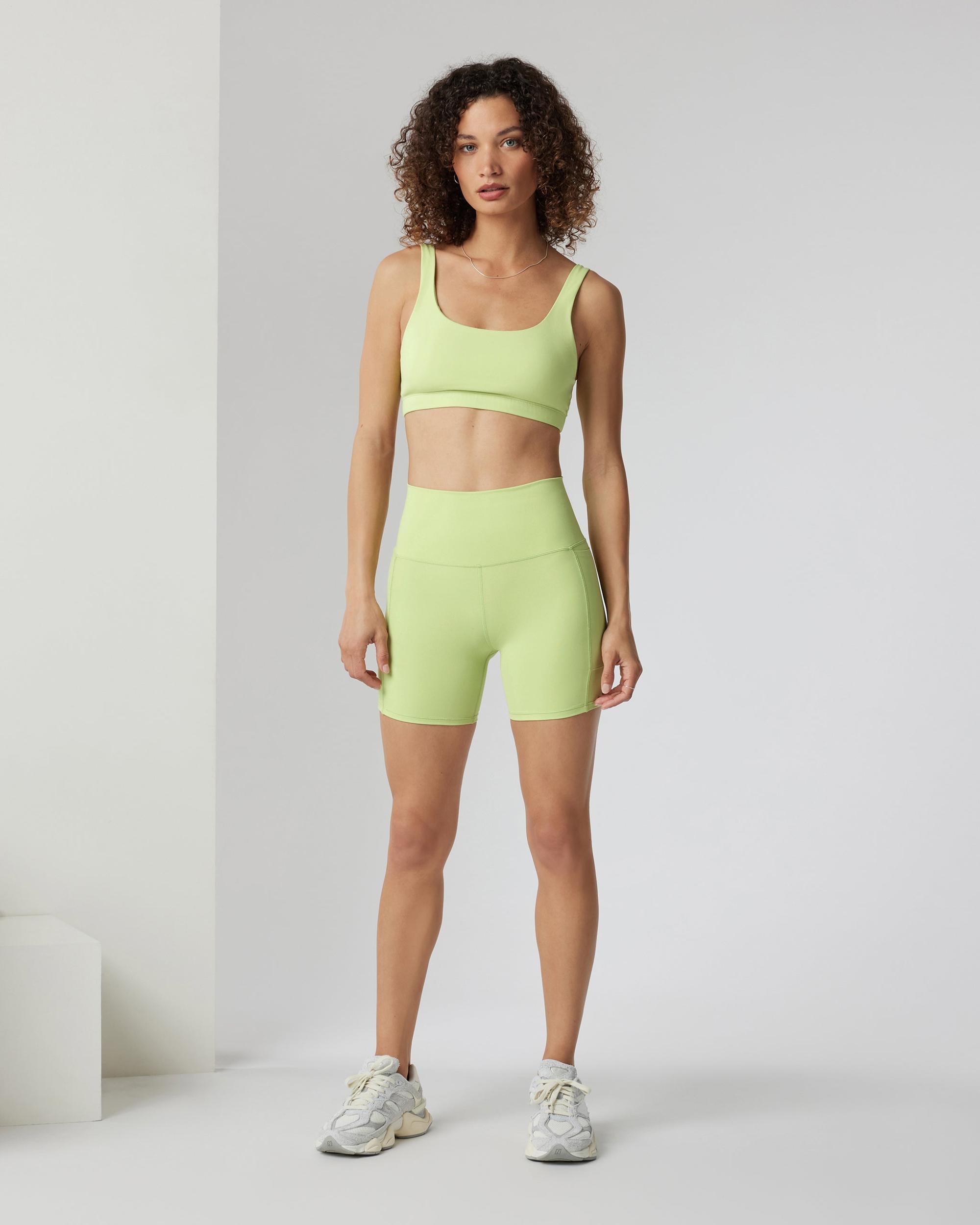 Studio Pocket Short Product Image