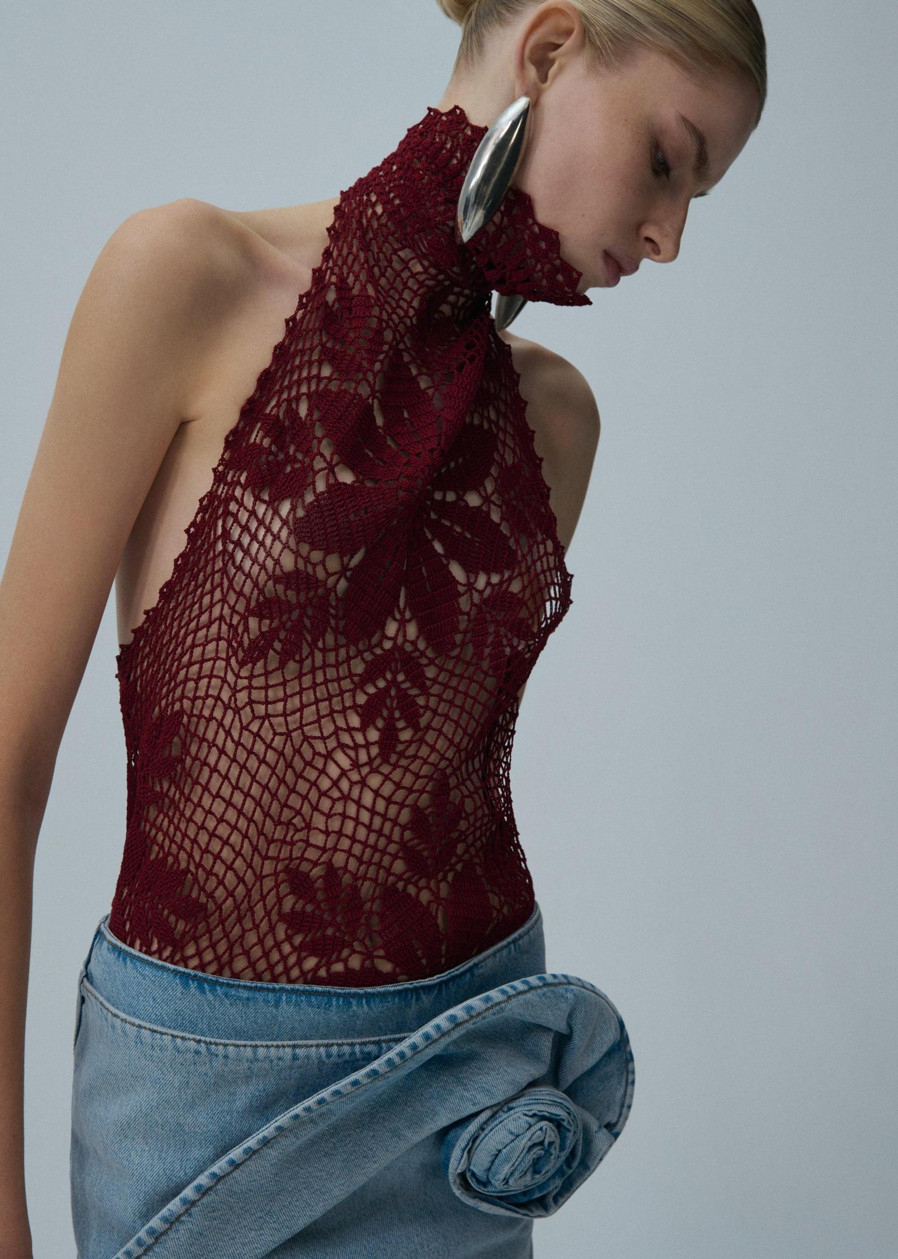 Floral appliqué denim midi skirt in light blue Product Image