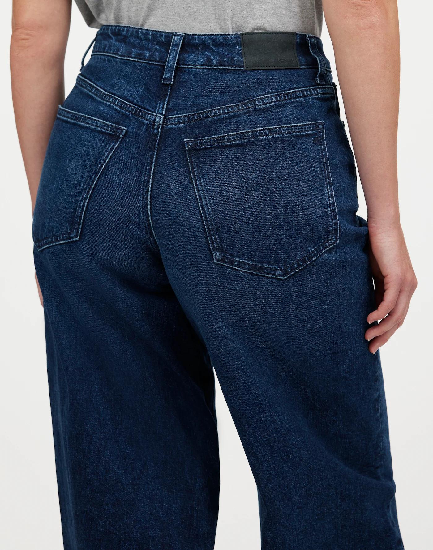 The Curvy Perfect Vintage Wide-Leg Jean Product Image