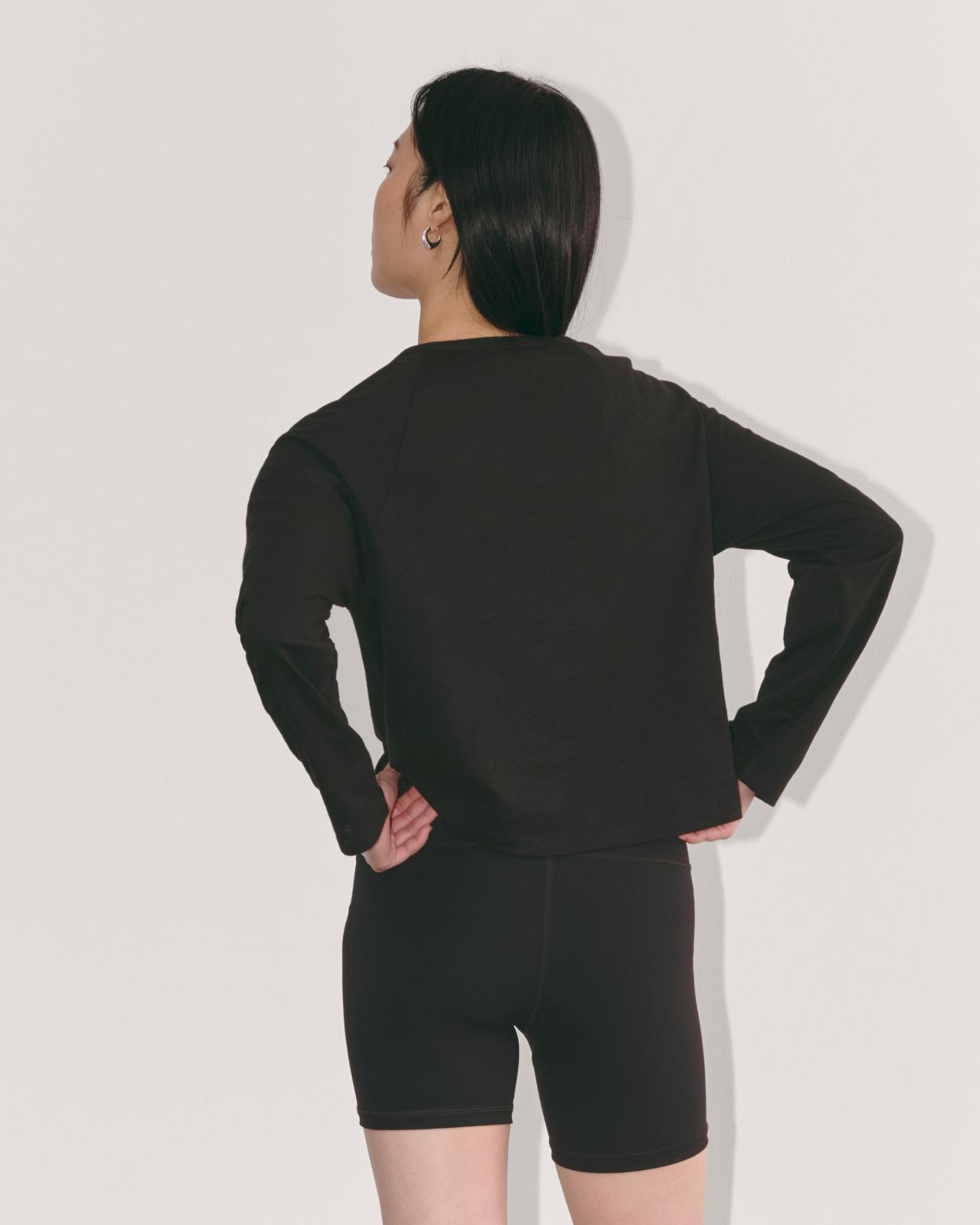 Womens Perform Crew T-Shirt by Everlane Product Image