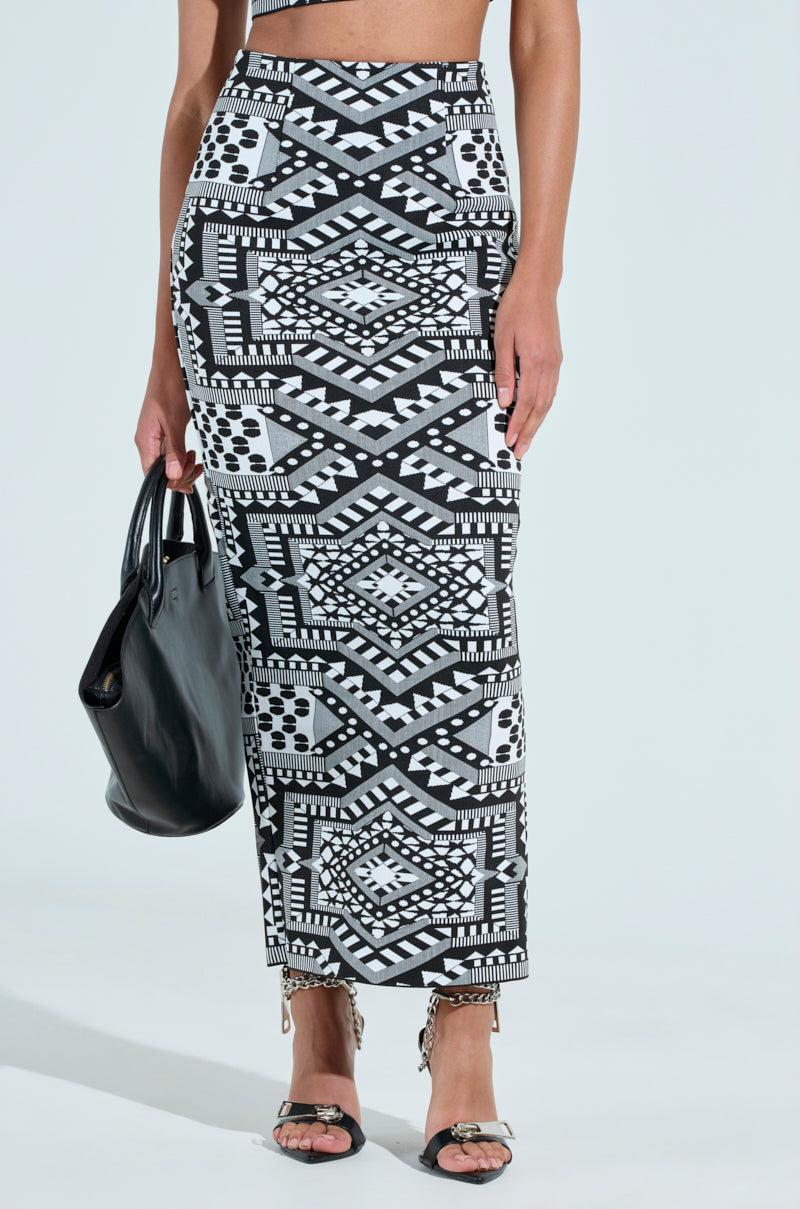 VACA MODE ABSTRACT MAXI SKIRT Product Image