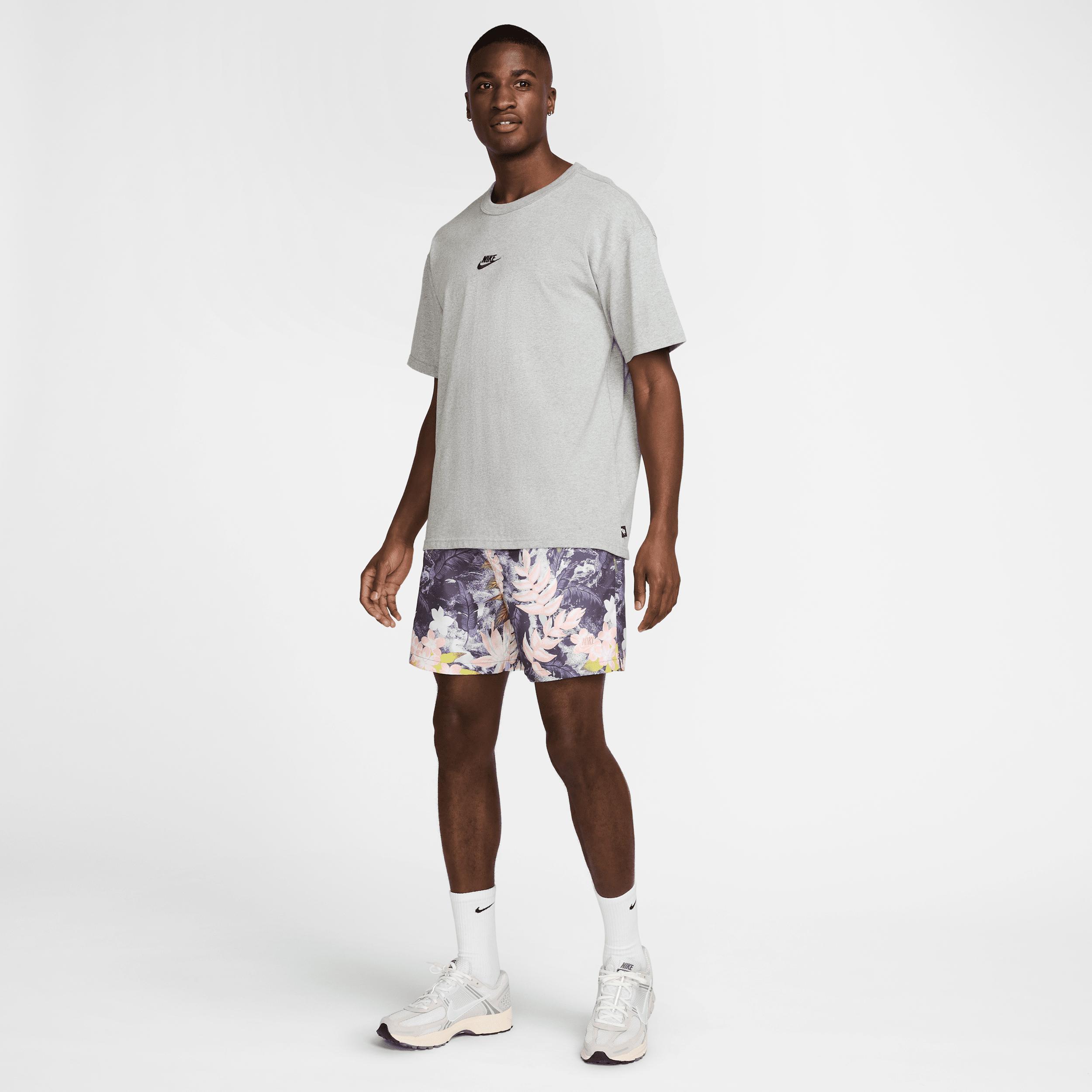 Nike Mens Club Flow Shorts | HV4610-515 Product Image