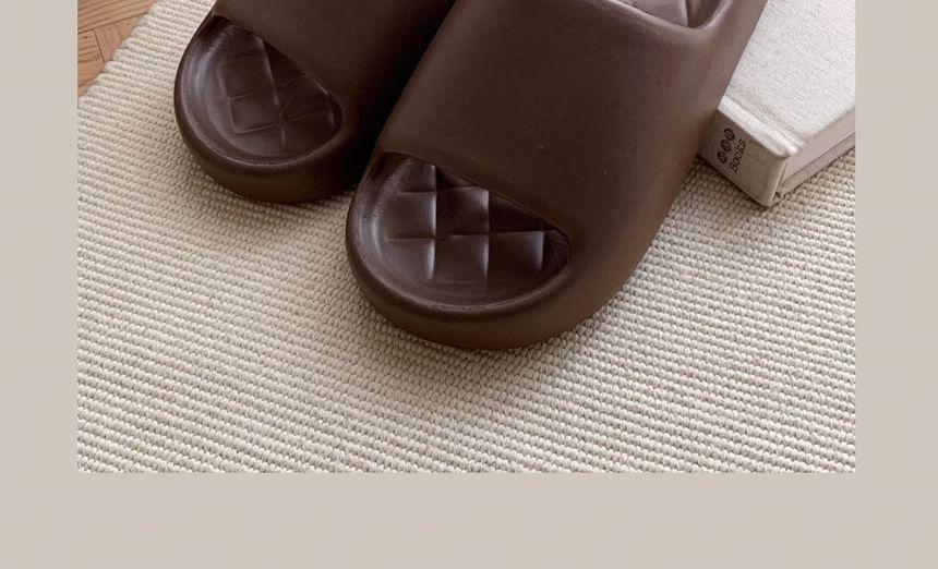 Plain Home Slippers Product Image