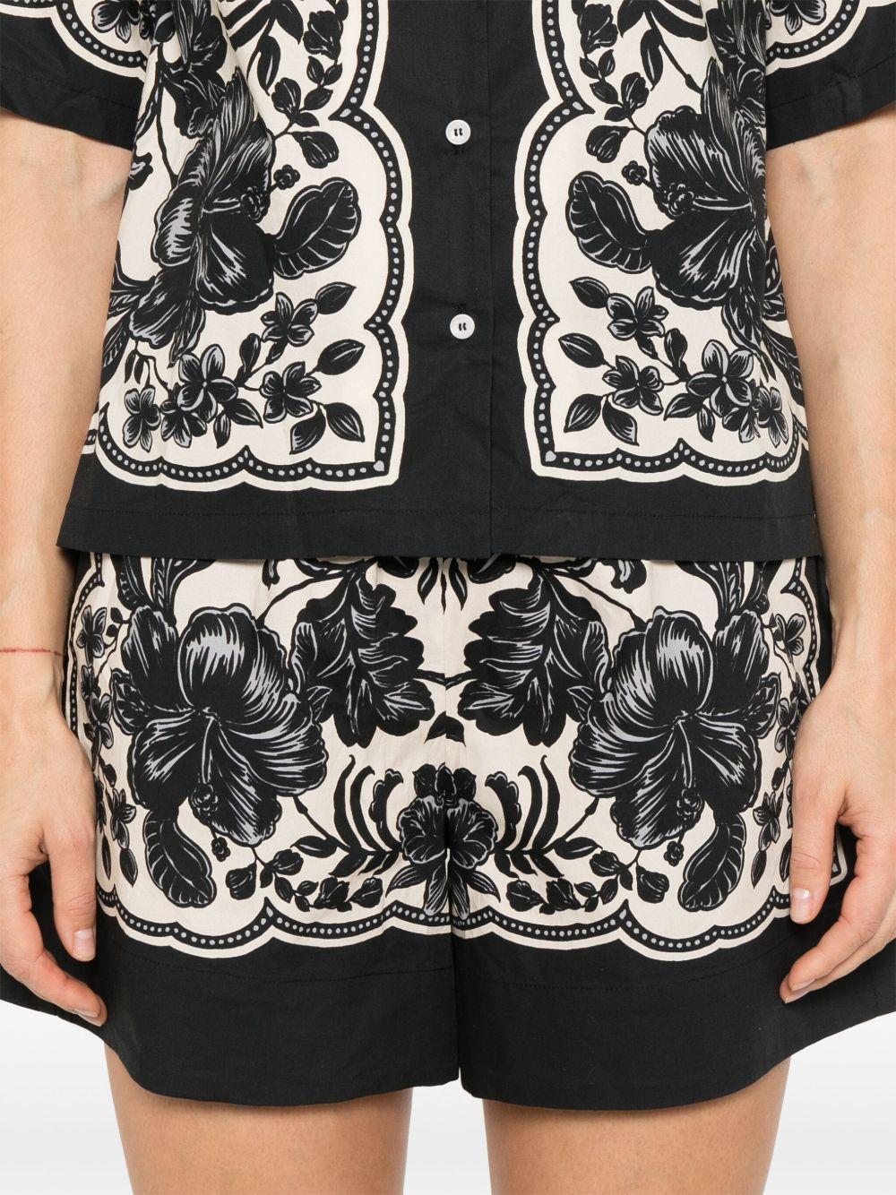 floral-print shorts Product Image