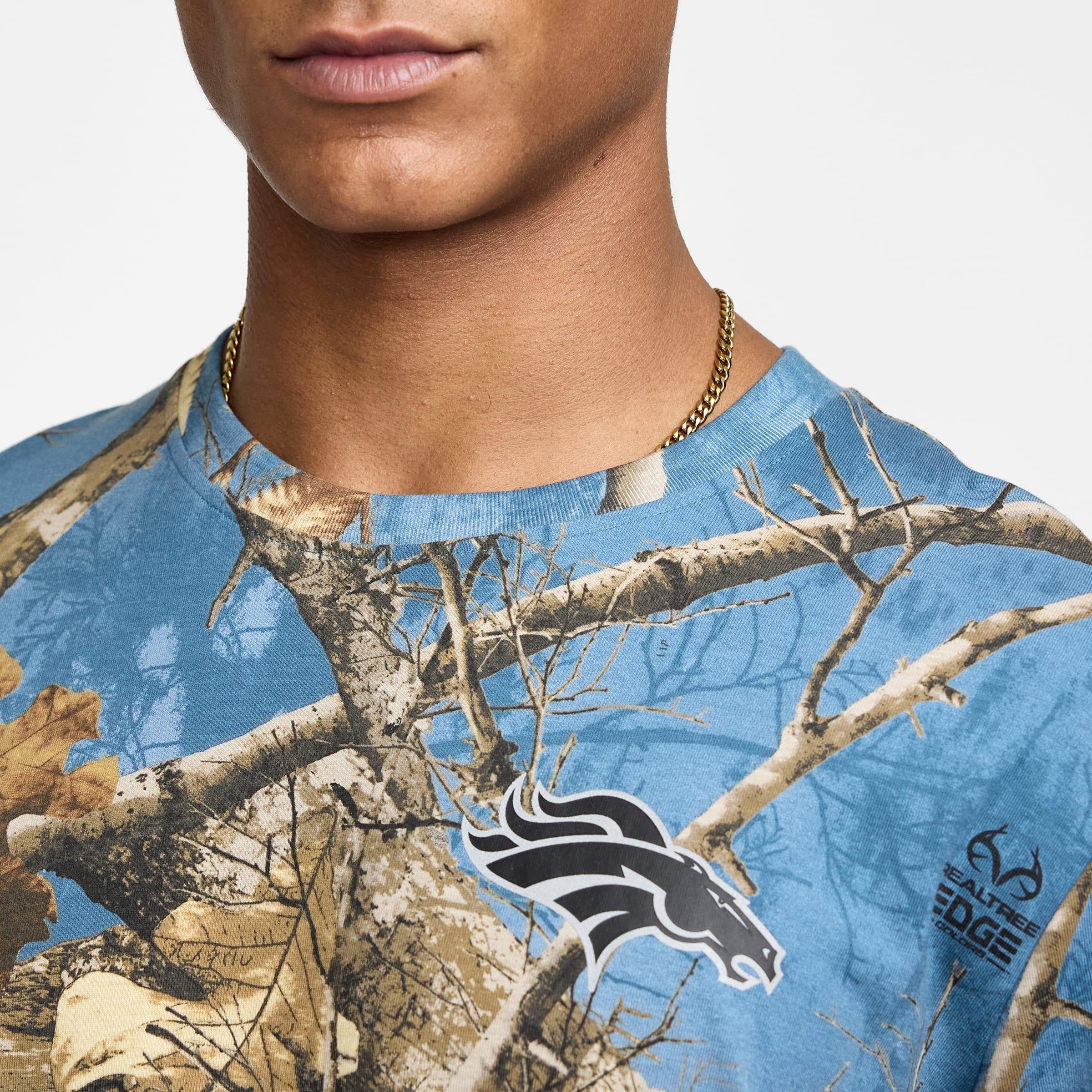 San Francisco 49ers Realtree T-Shirt Male Product Image