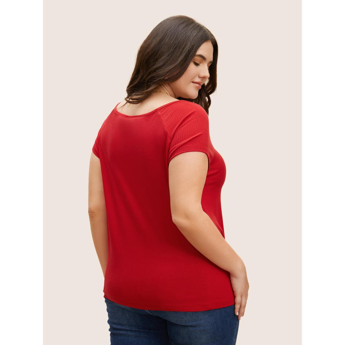 Plus Size Solid Notched Collar Pit Strip T-shirt Brightred Women Timeless Non Notched collar Bodycon Elegant T-shirts BloomChic 26/4X Product Image