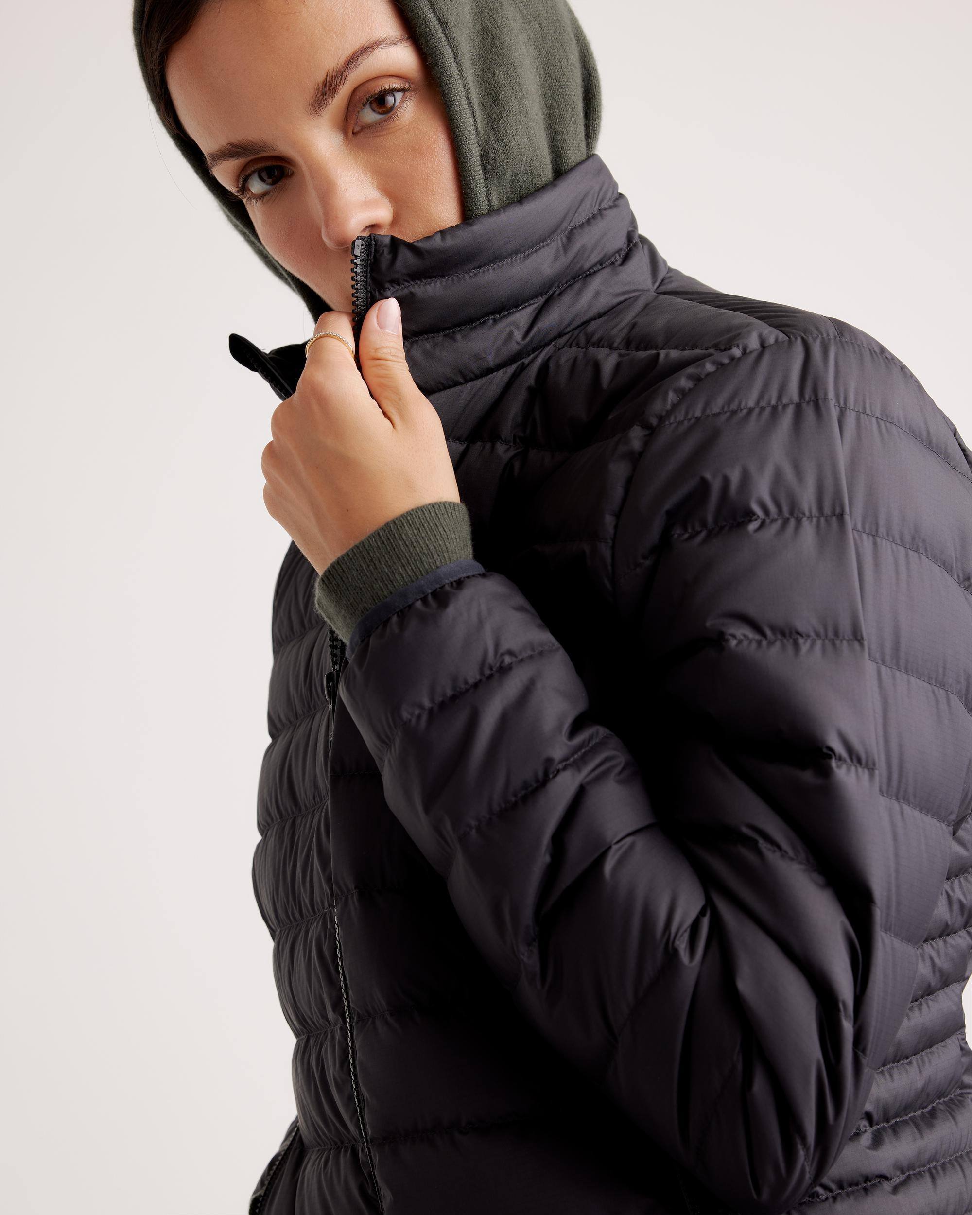 Quince | Women's Lightweight Down Packable Puffer Jacket Size XS, Recycled Polyester Product Image