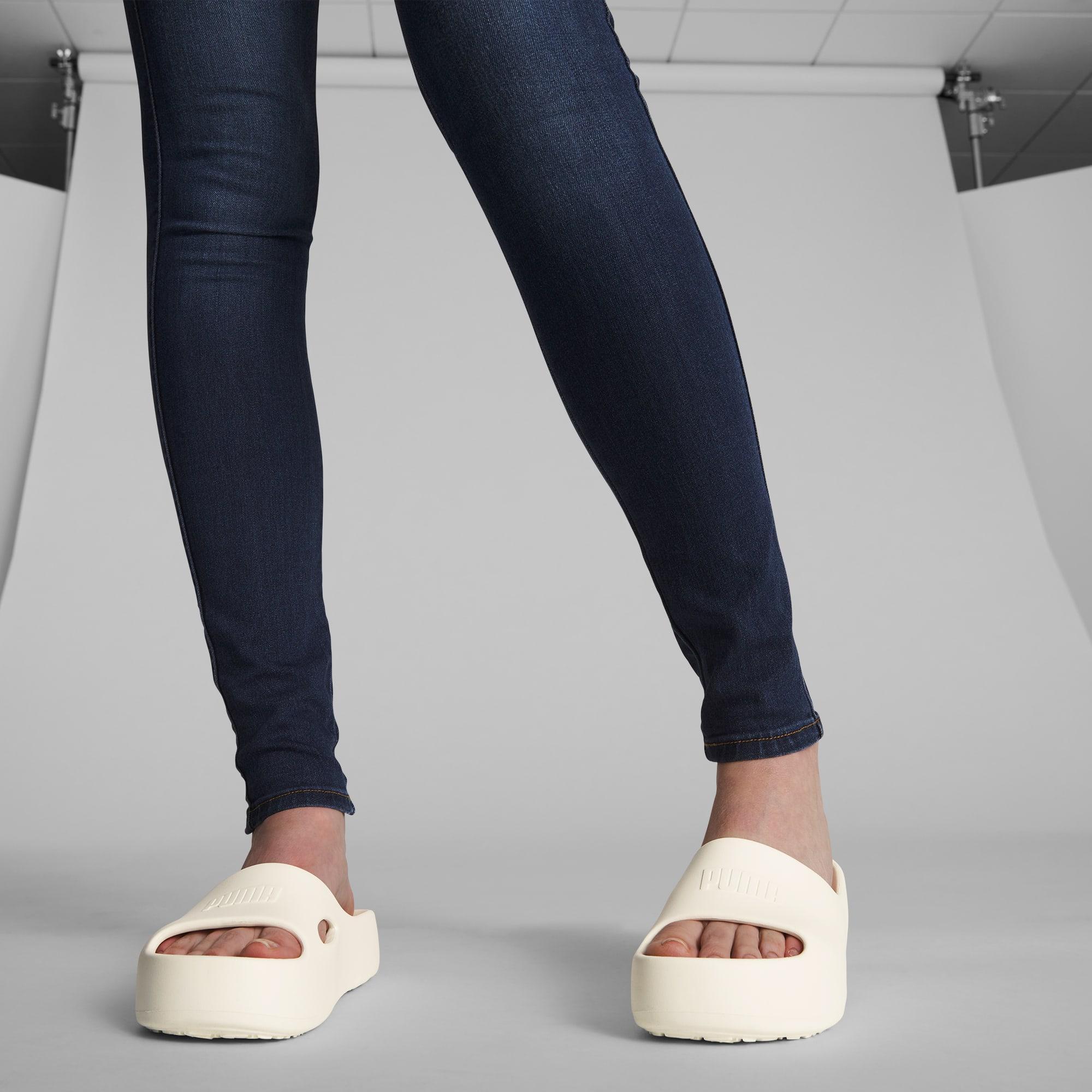 Shibusa Women's Slides Product Image