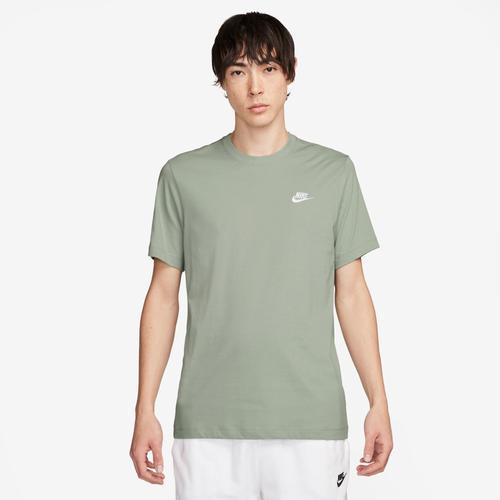 Men's Nike Sportswear Club T-Shirt Product Image