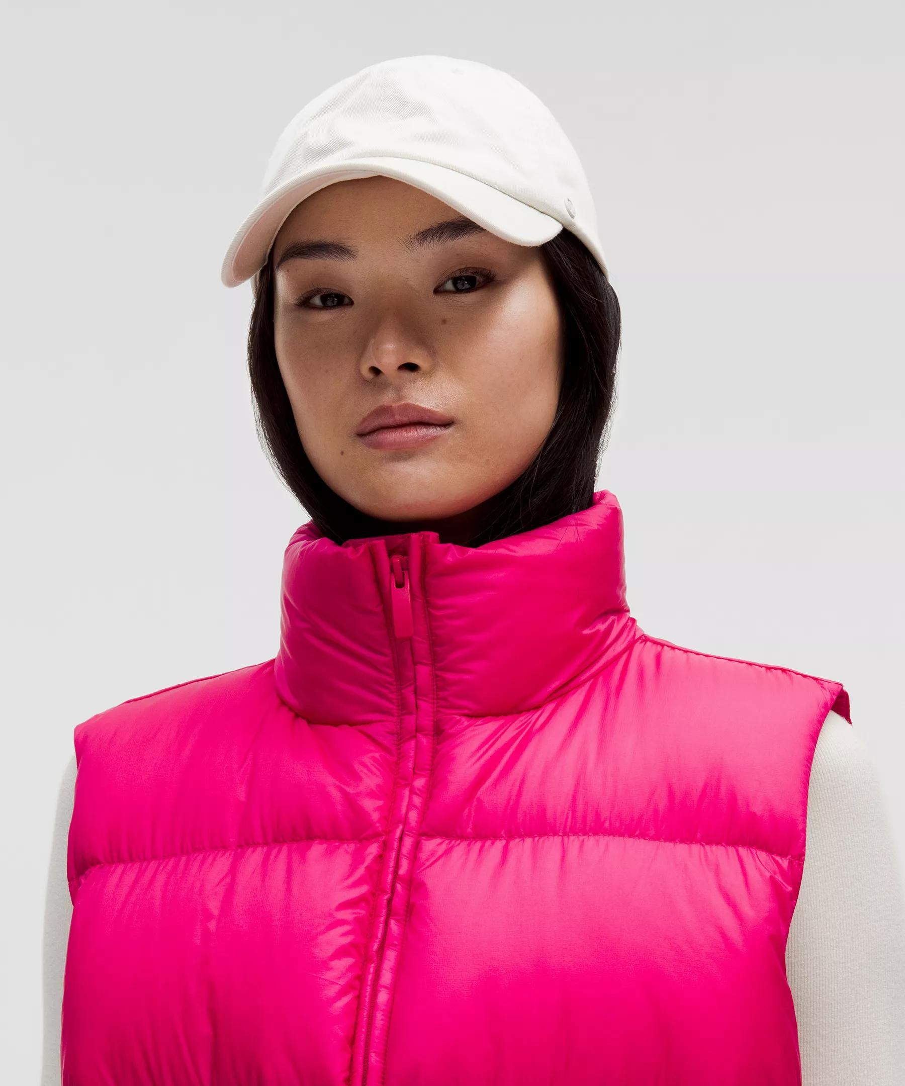 Featherweight 900-Down-Fill Puffer Vest Product Image